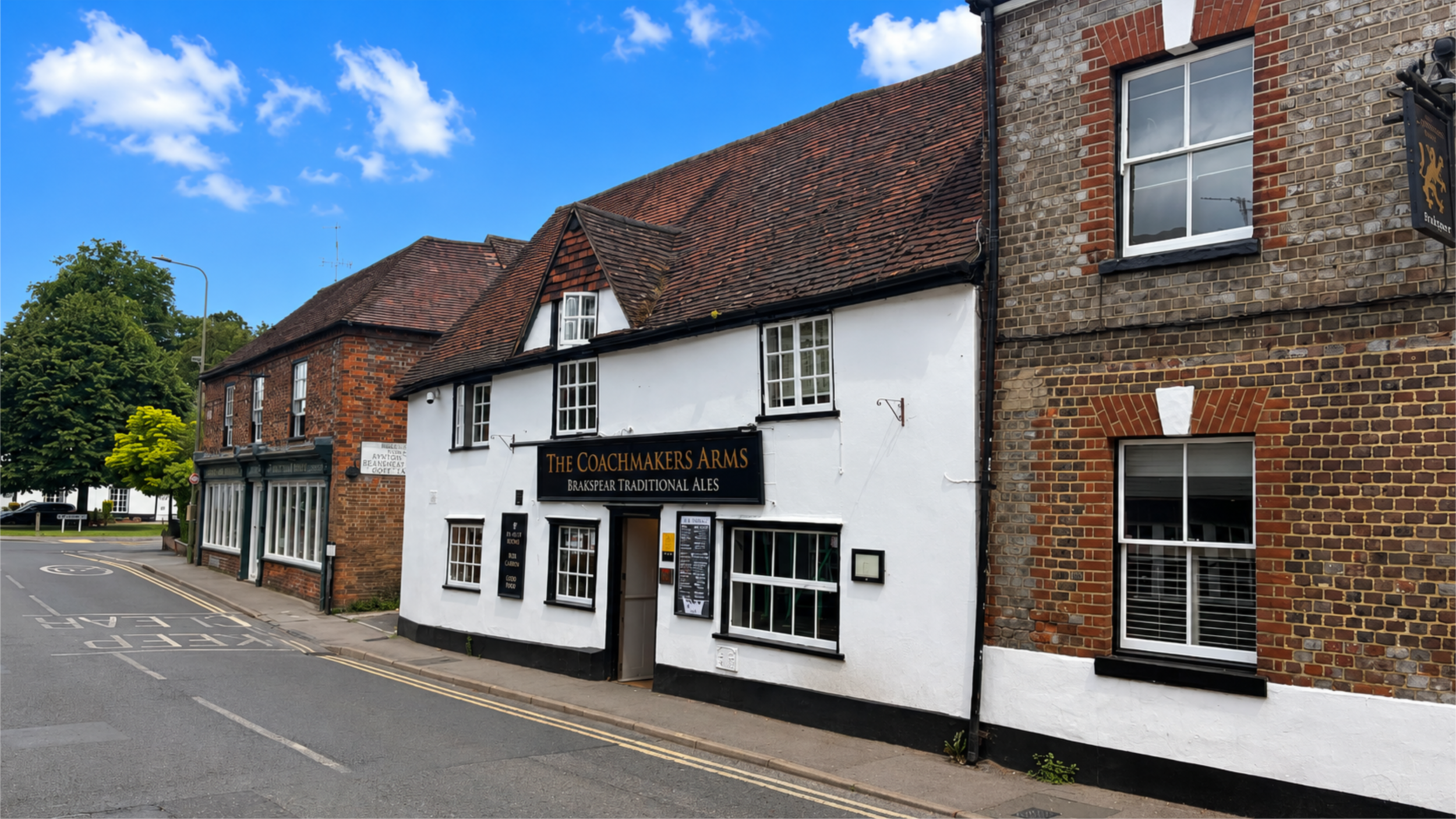 Alternative street view of The Coachmakers Arms on yet again another sunny day in Wallingford.