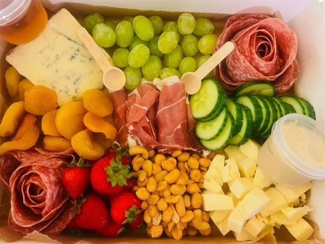 Charcuterie box