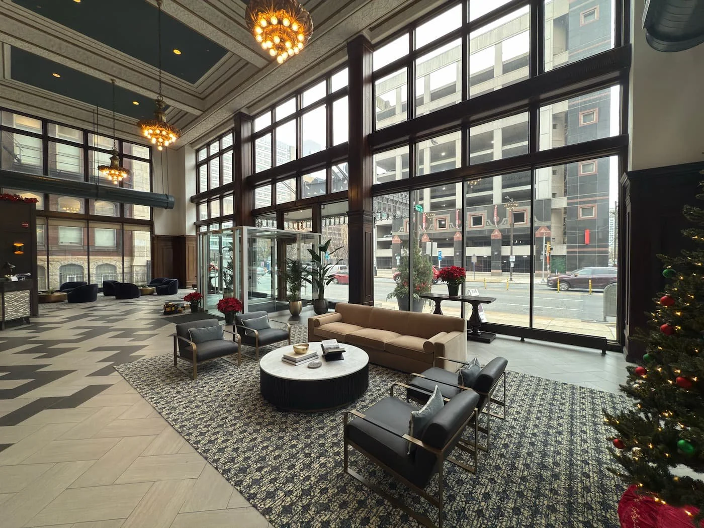 before-commercial-lobby-remodeling.jpg