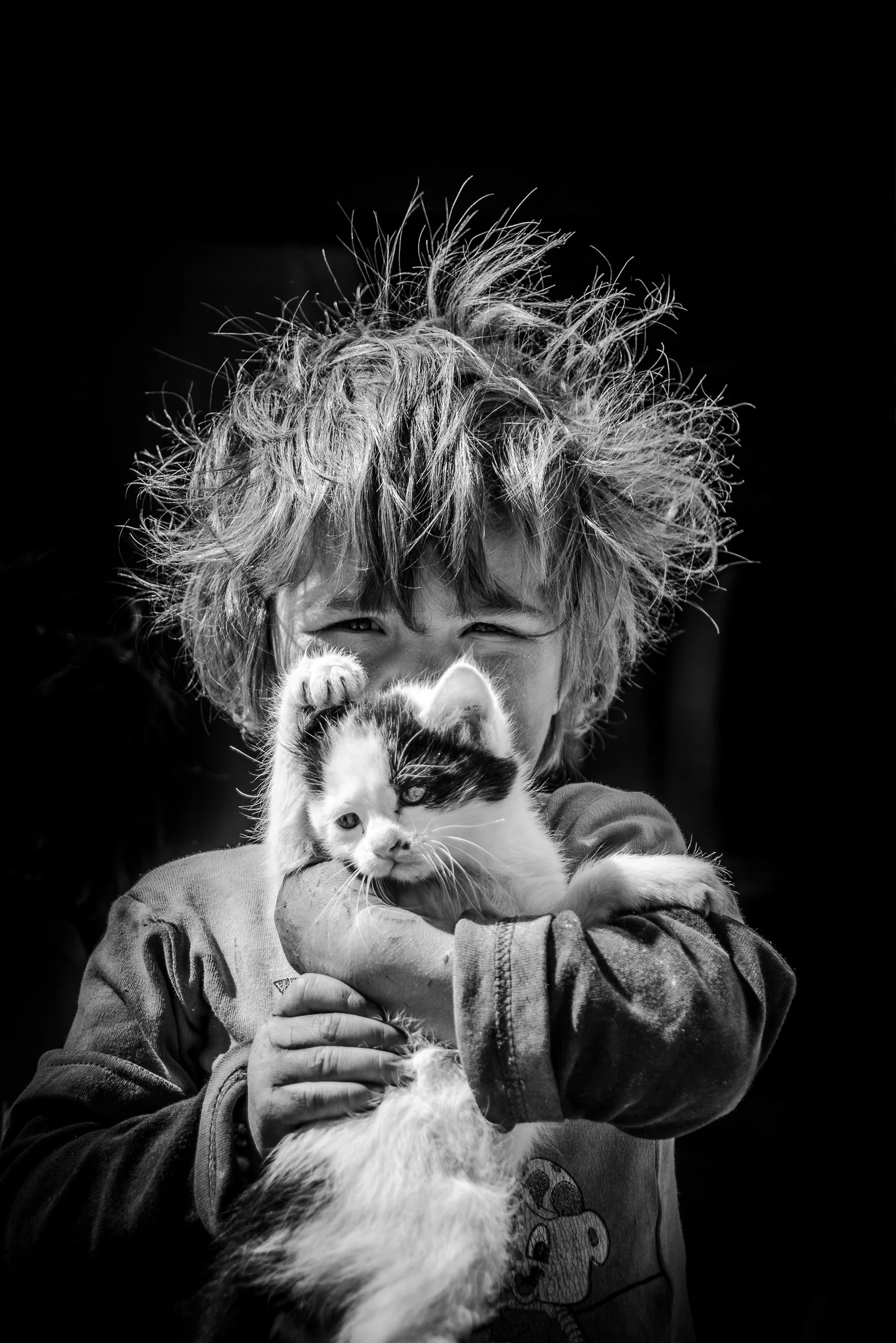 Girl and cat, Bulunkul | Tajikistan