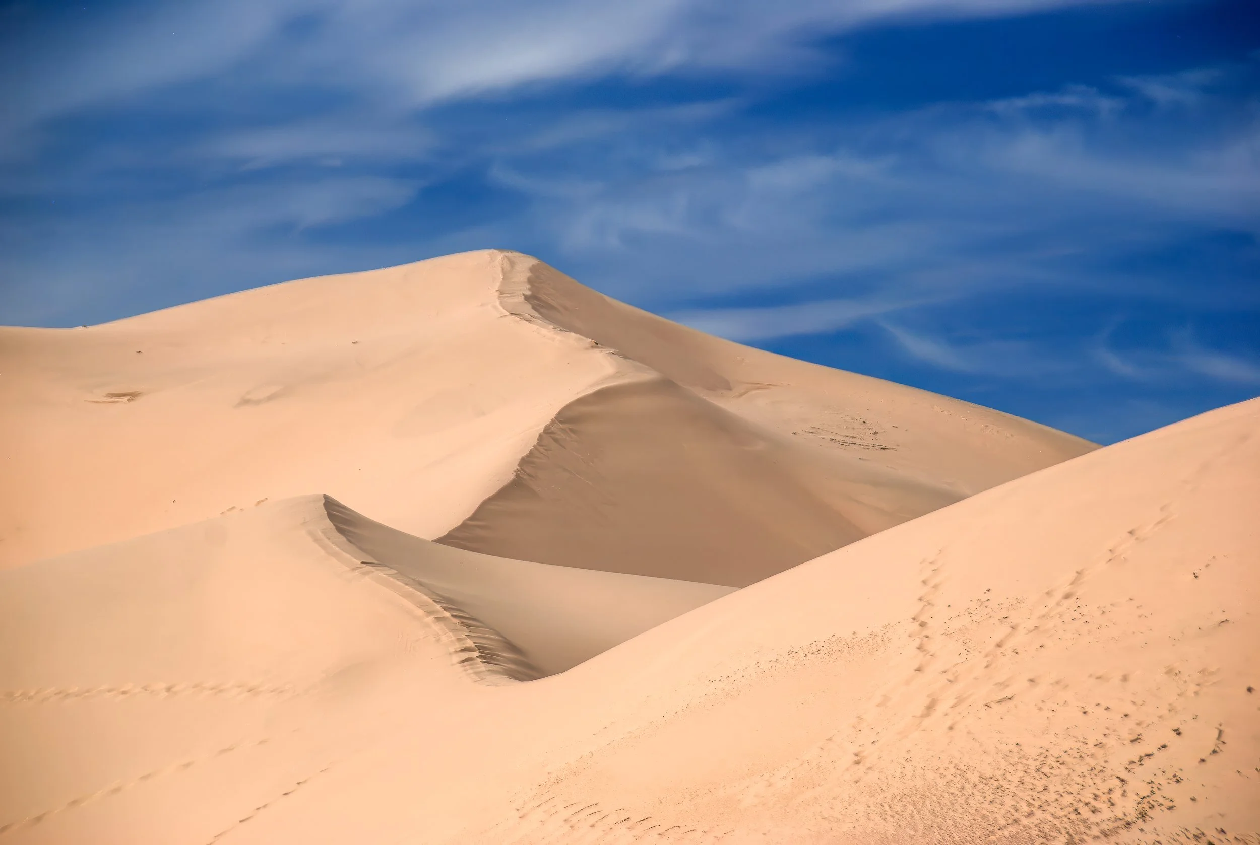 Sand dunes, Gobi Desert | Mongolia