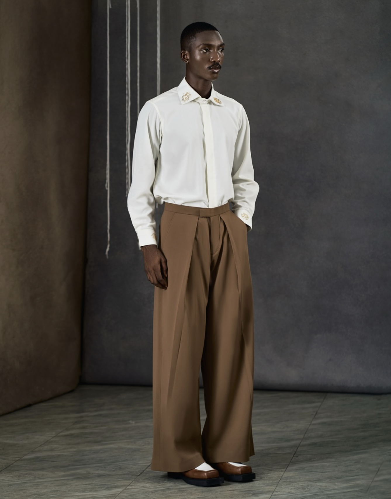 LOOK 2