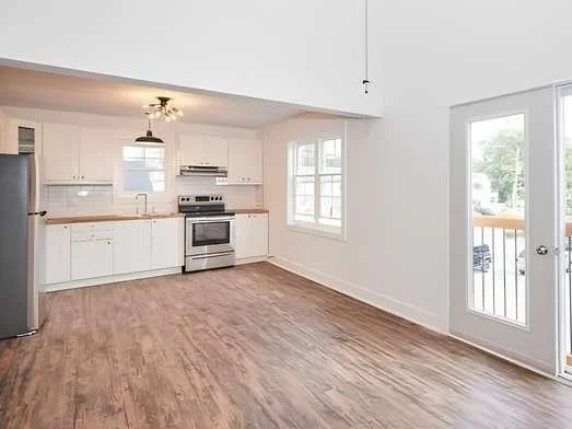 New Kitchen and dining room renovation by Pineridge Contracting