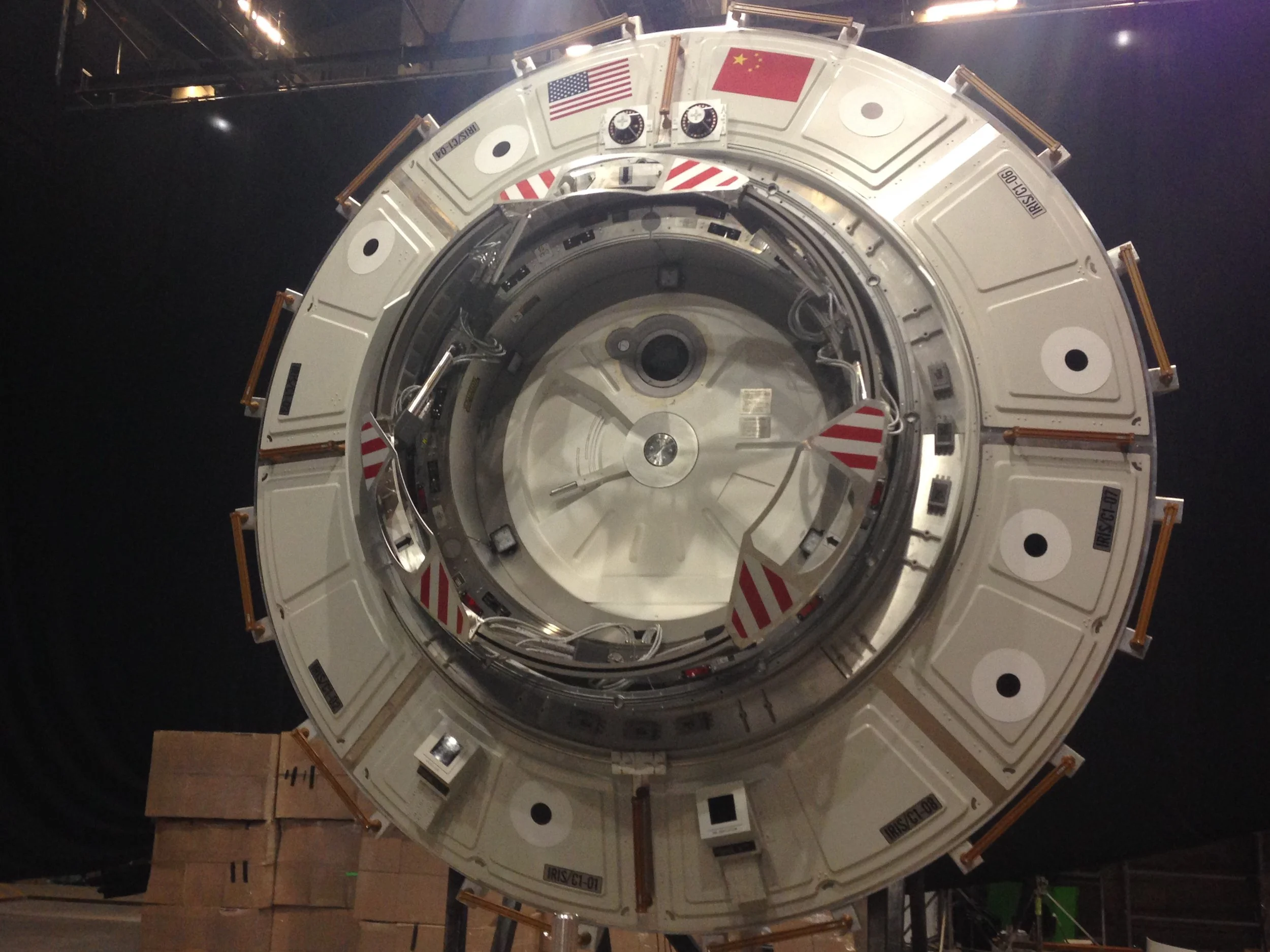 Airlock 2 & 3 Suitroom 6.JPG