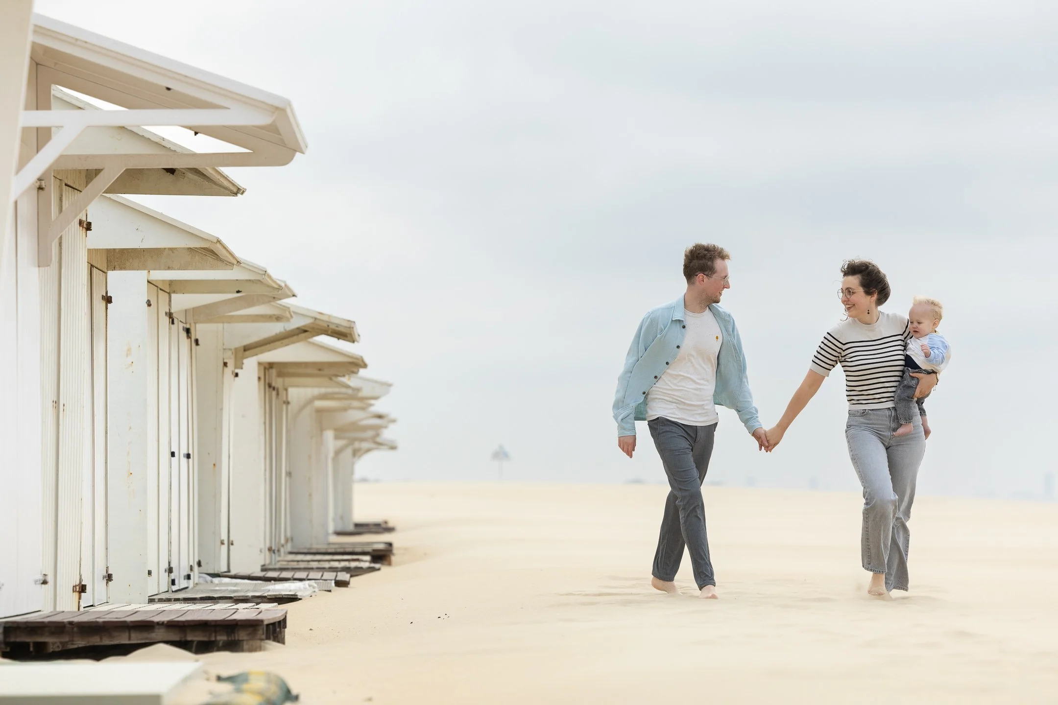Mothers Day family shoot, beach photos, Wenduine, België