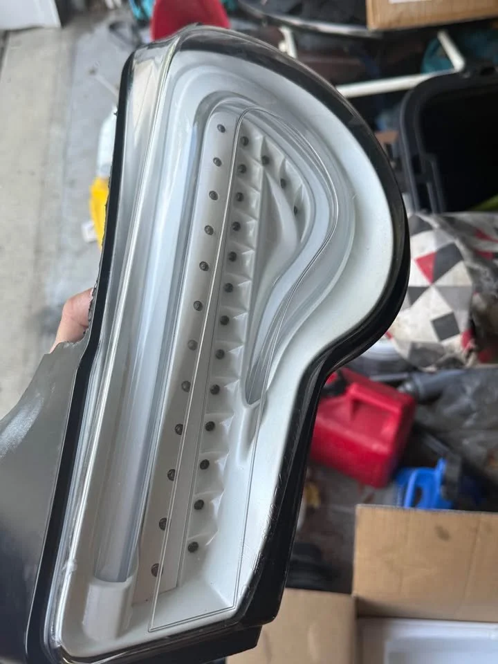 Custom FRS / BRZ / 86 RGB & Clear Tail Lights