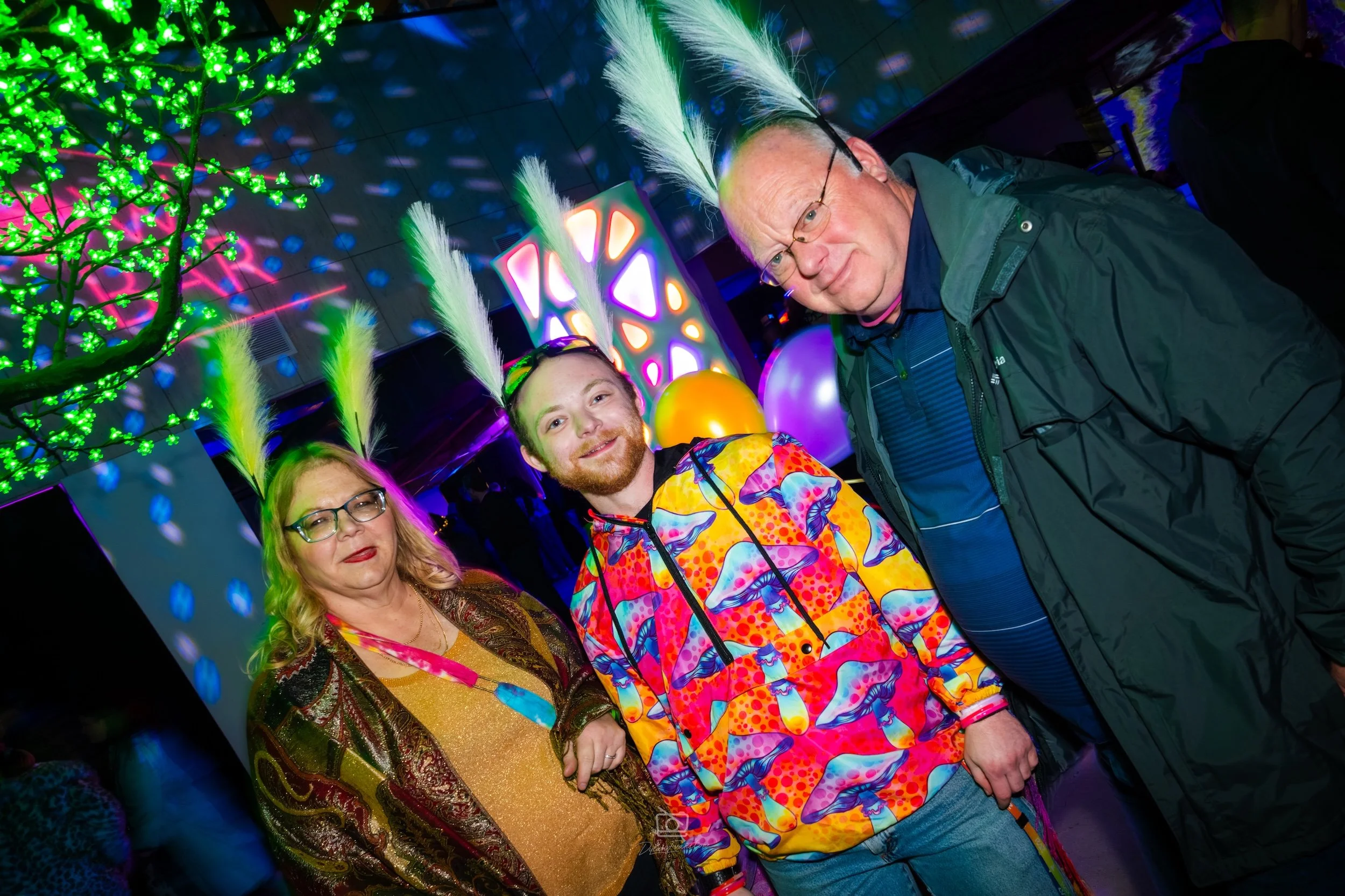 SpaceBassAtGlowBar2026-24.jpg