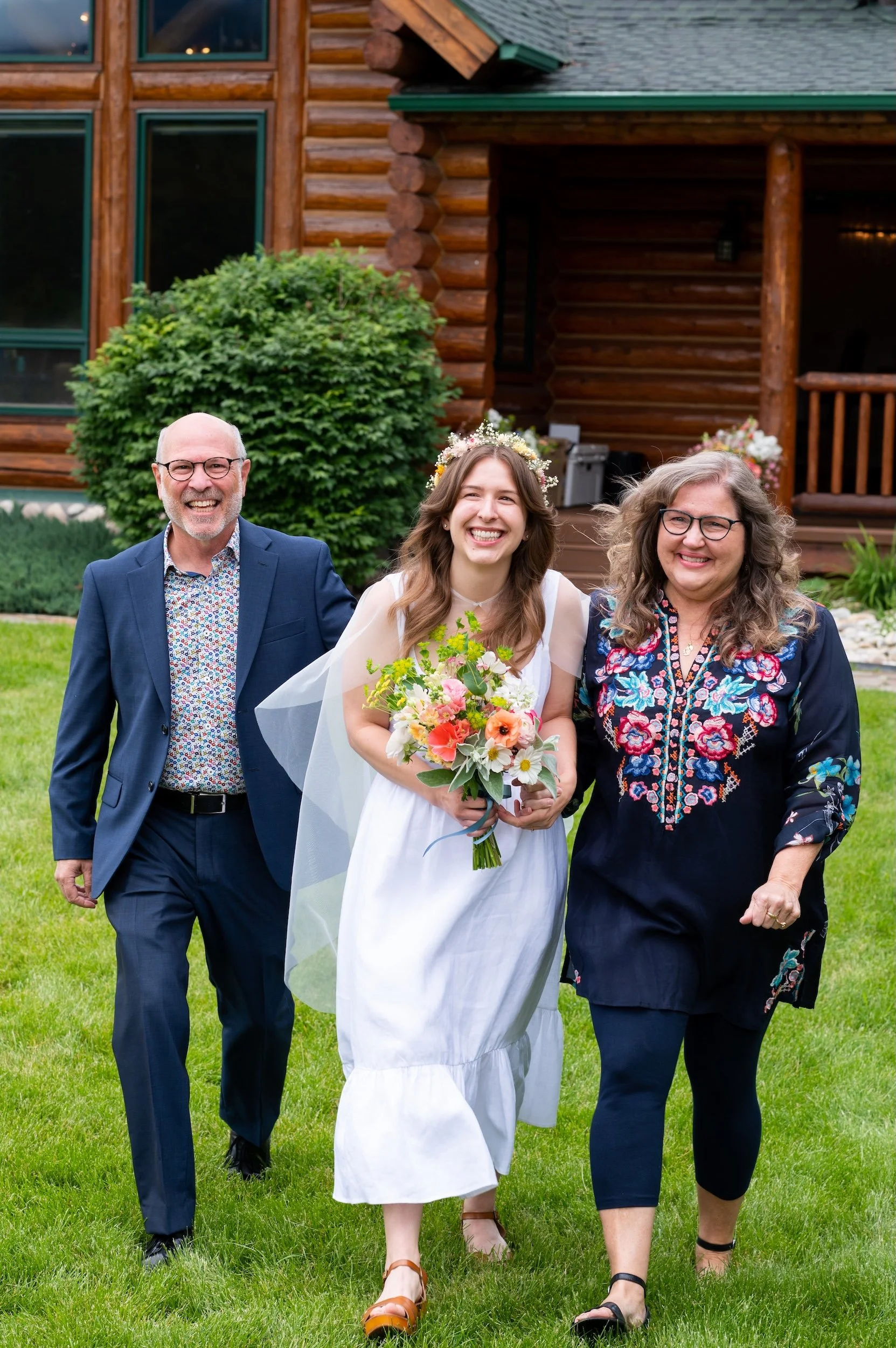 LilyNateWedding-Walk-24.jpg