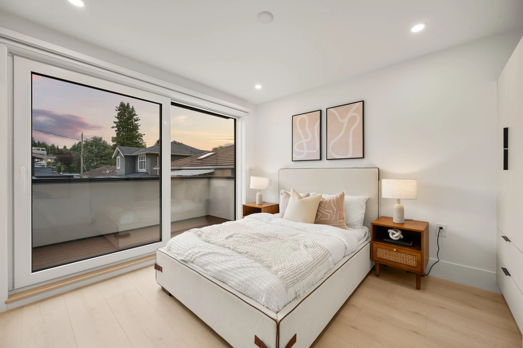 3432 Mons Drive Vancouver Coach House09.jpg
