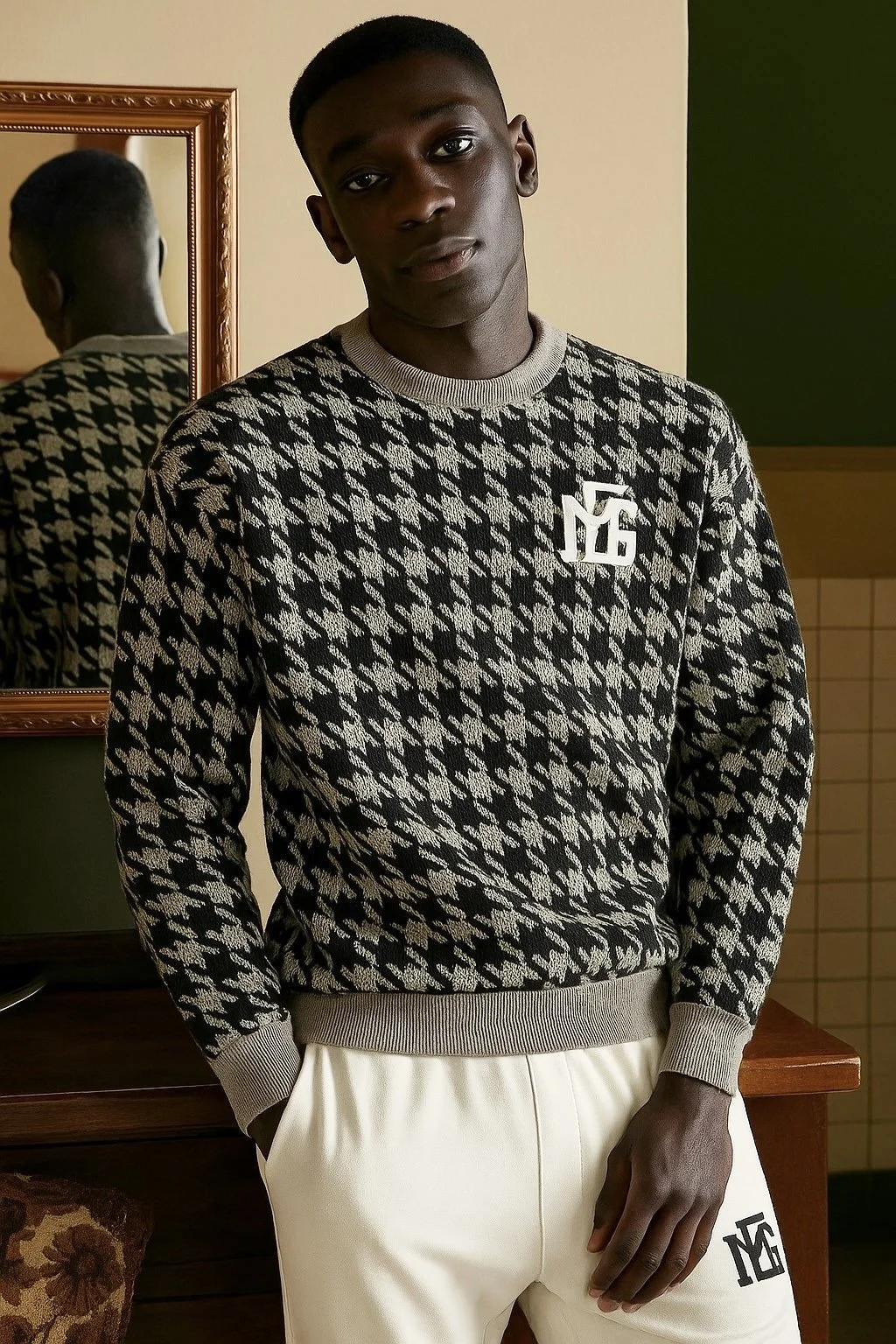 Men's Houndstooth Pattern Sweater