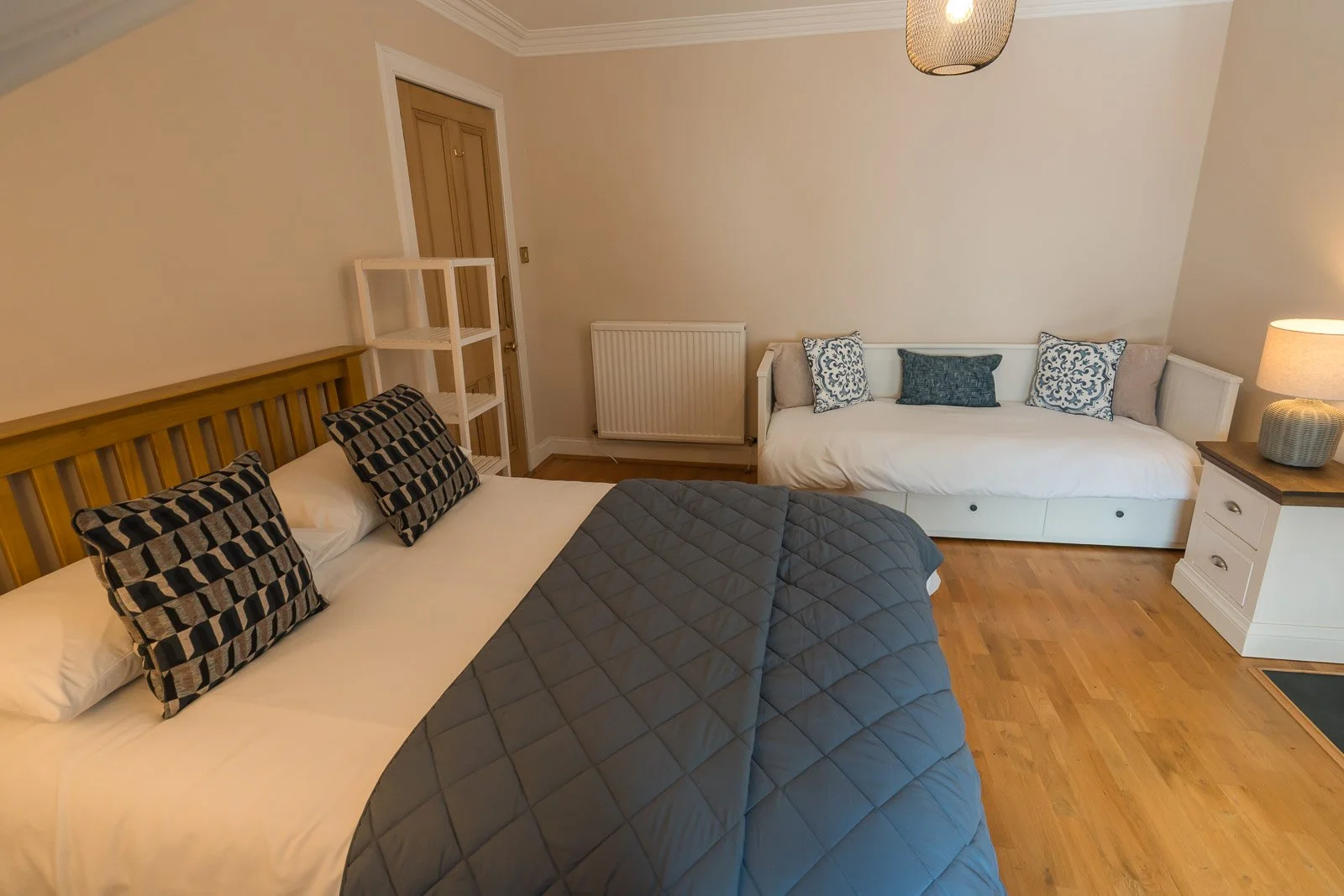 Hillside-Loch-Lomond-Bedrooms-8.jpg
