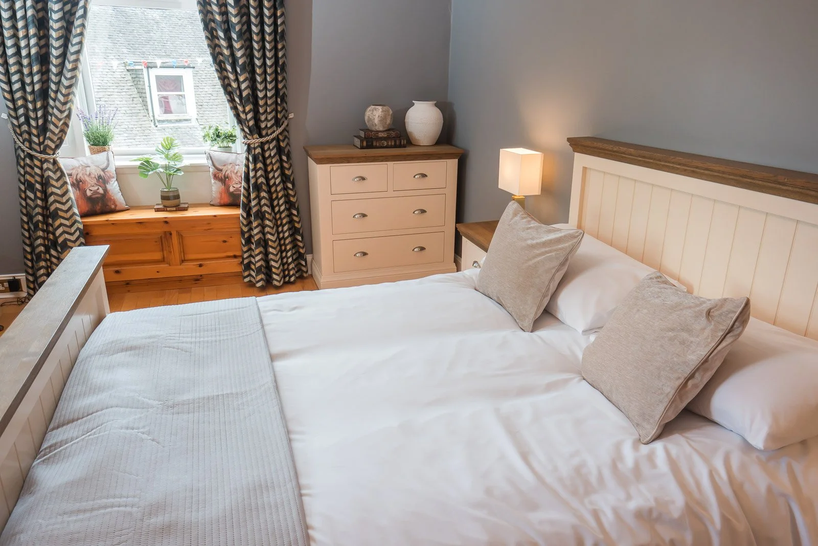 Hillside-Loch-Lomond-Bedrooms-13.jpg