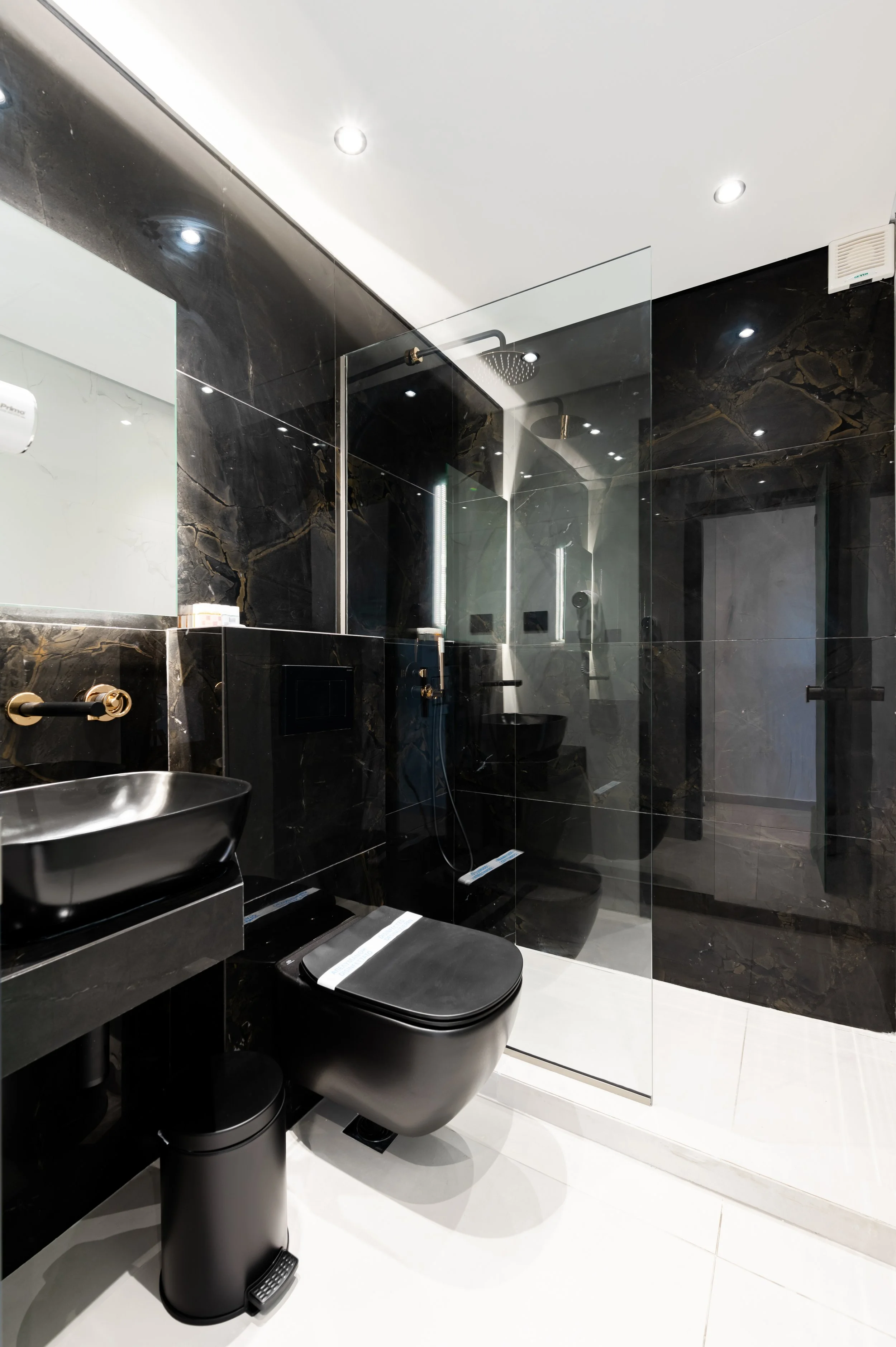 sea-view-apartment-bathroom-thassos.JPG