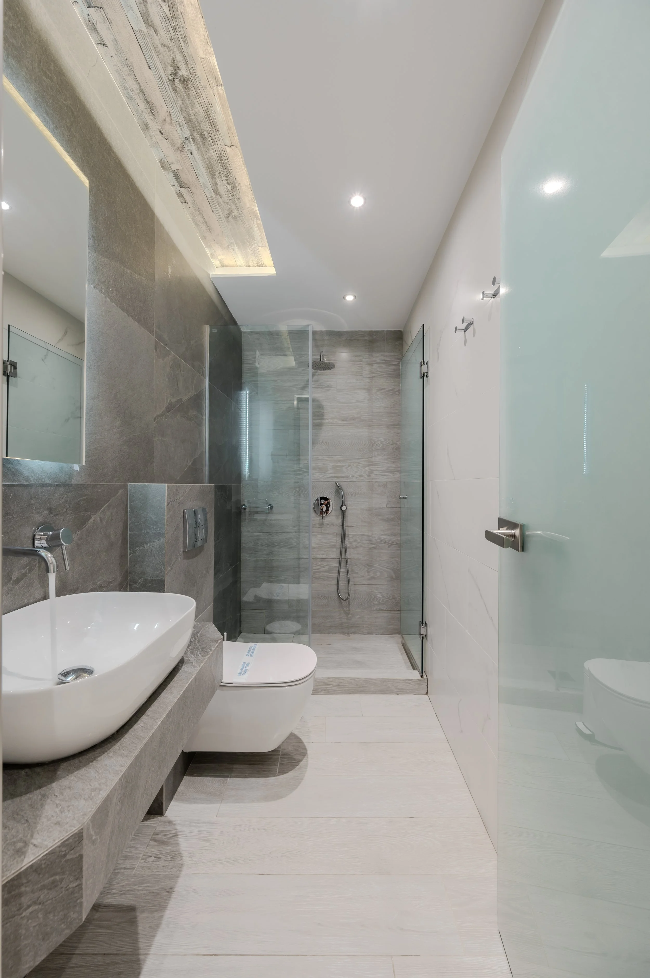 maisonette-bathroom-thassos.jpg