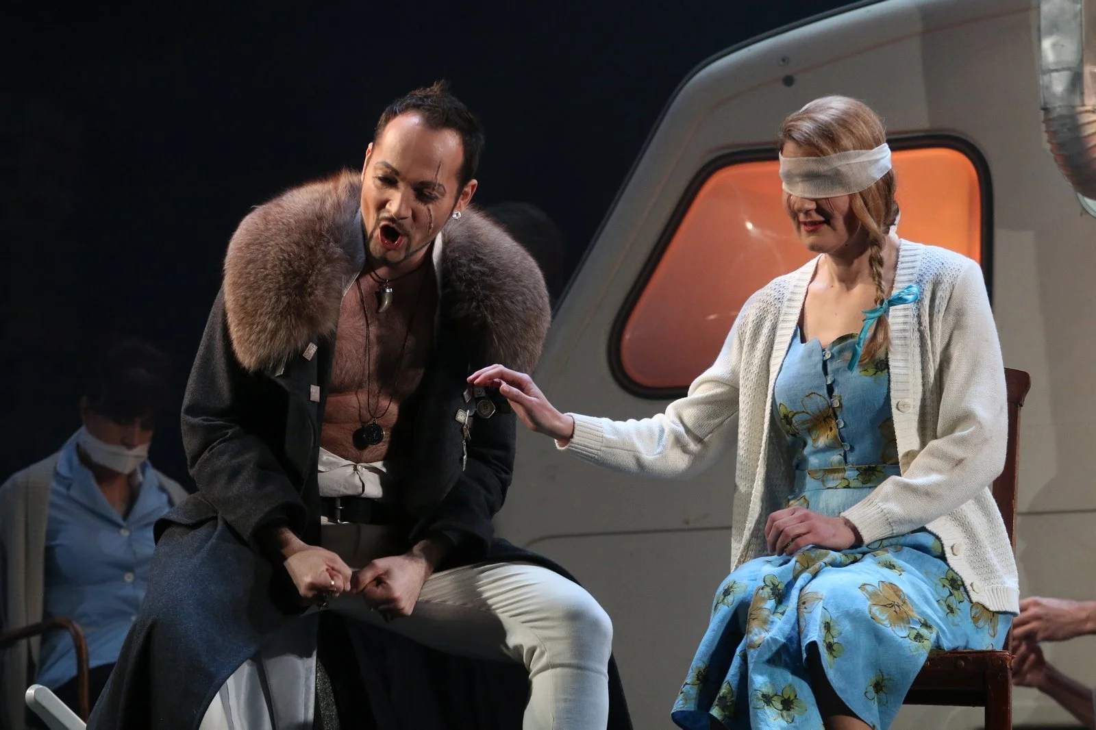 Duke of Mantua (Aljaž Farasin) and Gilda (Vanja Zelčić)