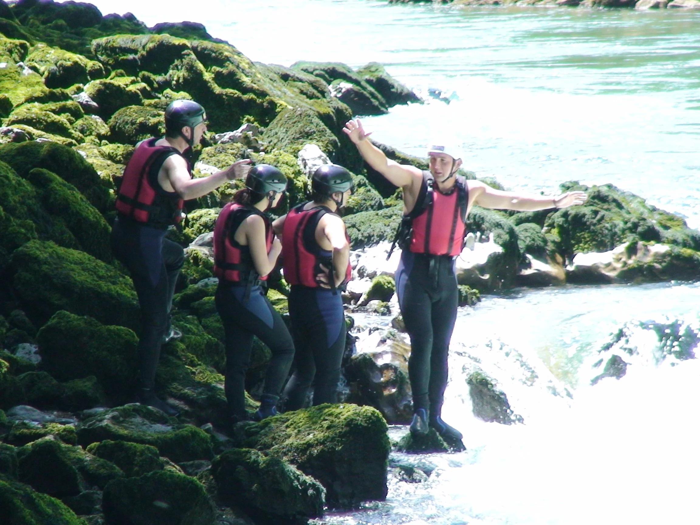Vrbas Rafting - Duško Rapotec Ute, Andrea Rapotec, Lary Zappia and Rafting Guide