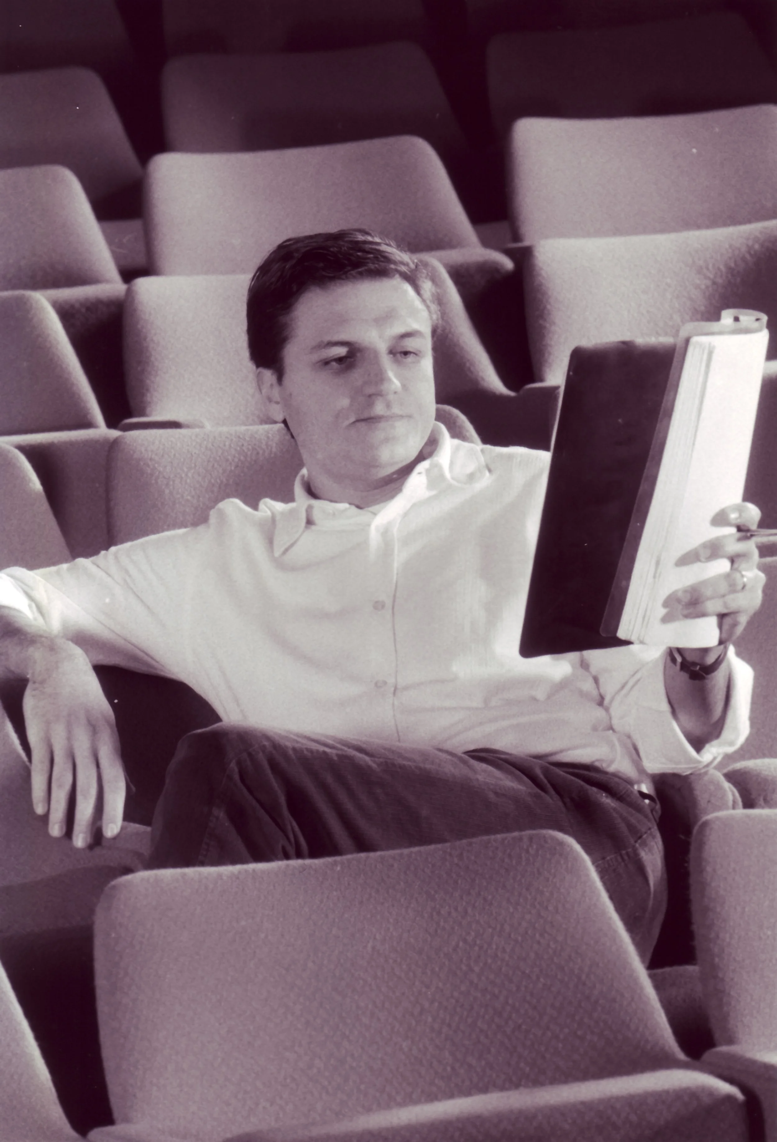 Lary Zappia during the rehearsals for "Glorija".