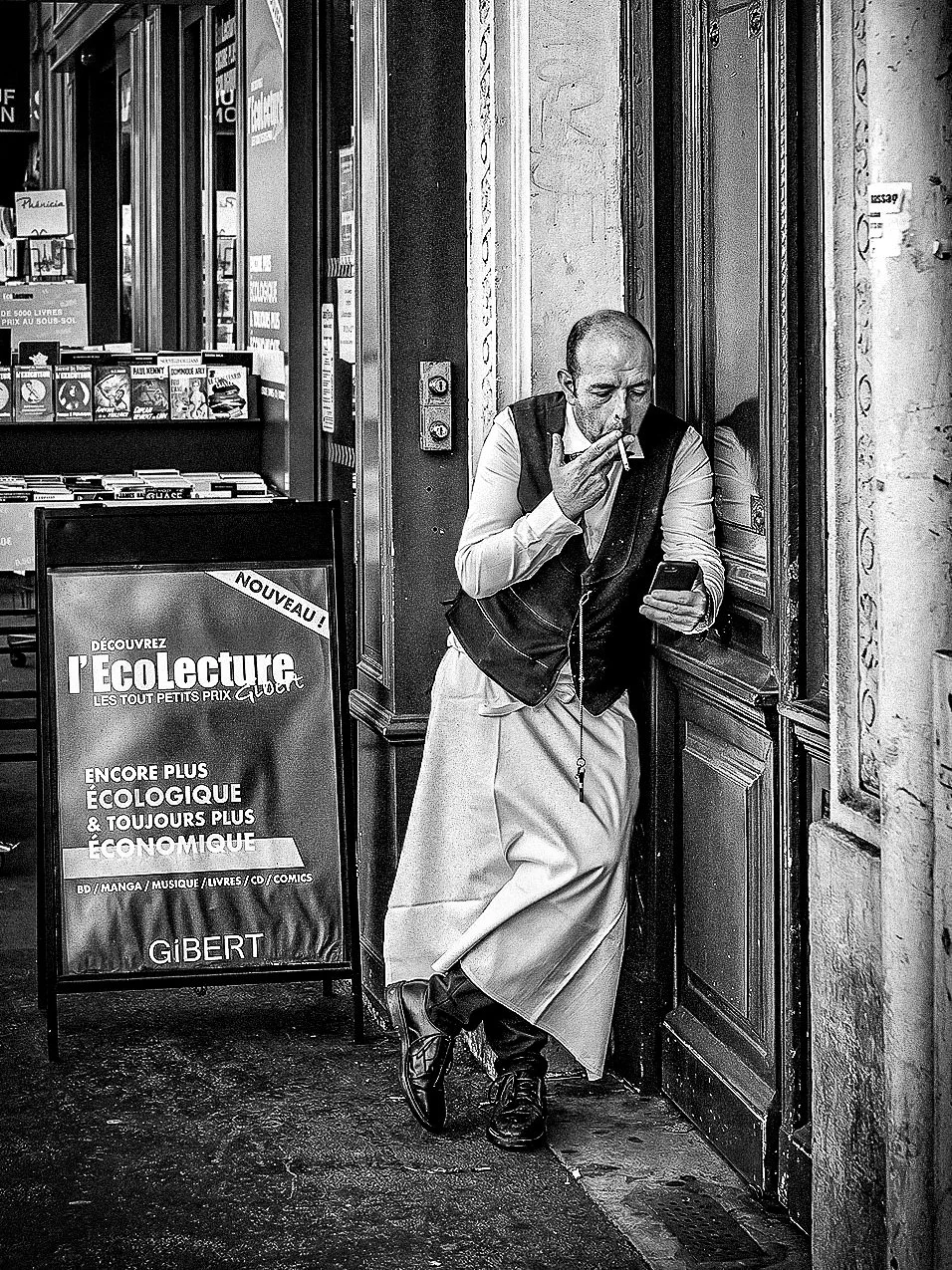 Waiter20.jpg