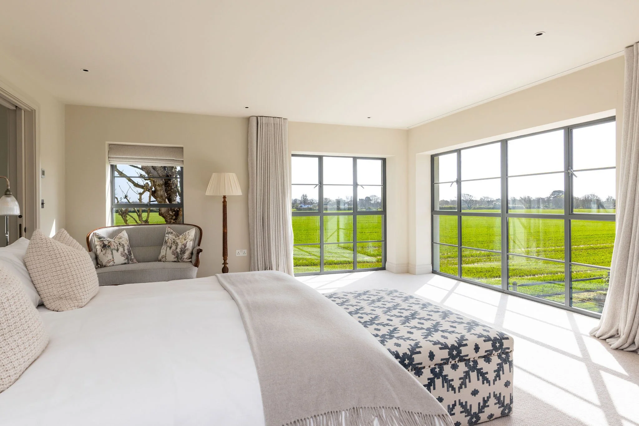 primary-bedroom-countryside-views-harbourside-birdham.jpg