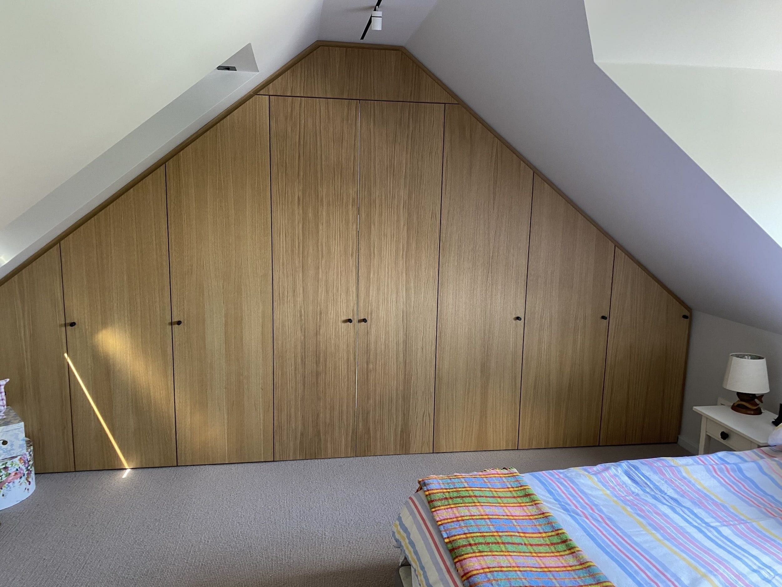 loft-conversion-fitted-eaves-wardrobes-west-sussex.jpeg