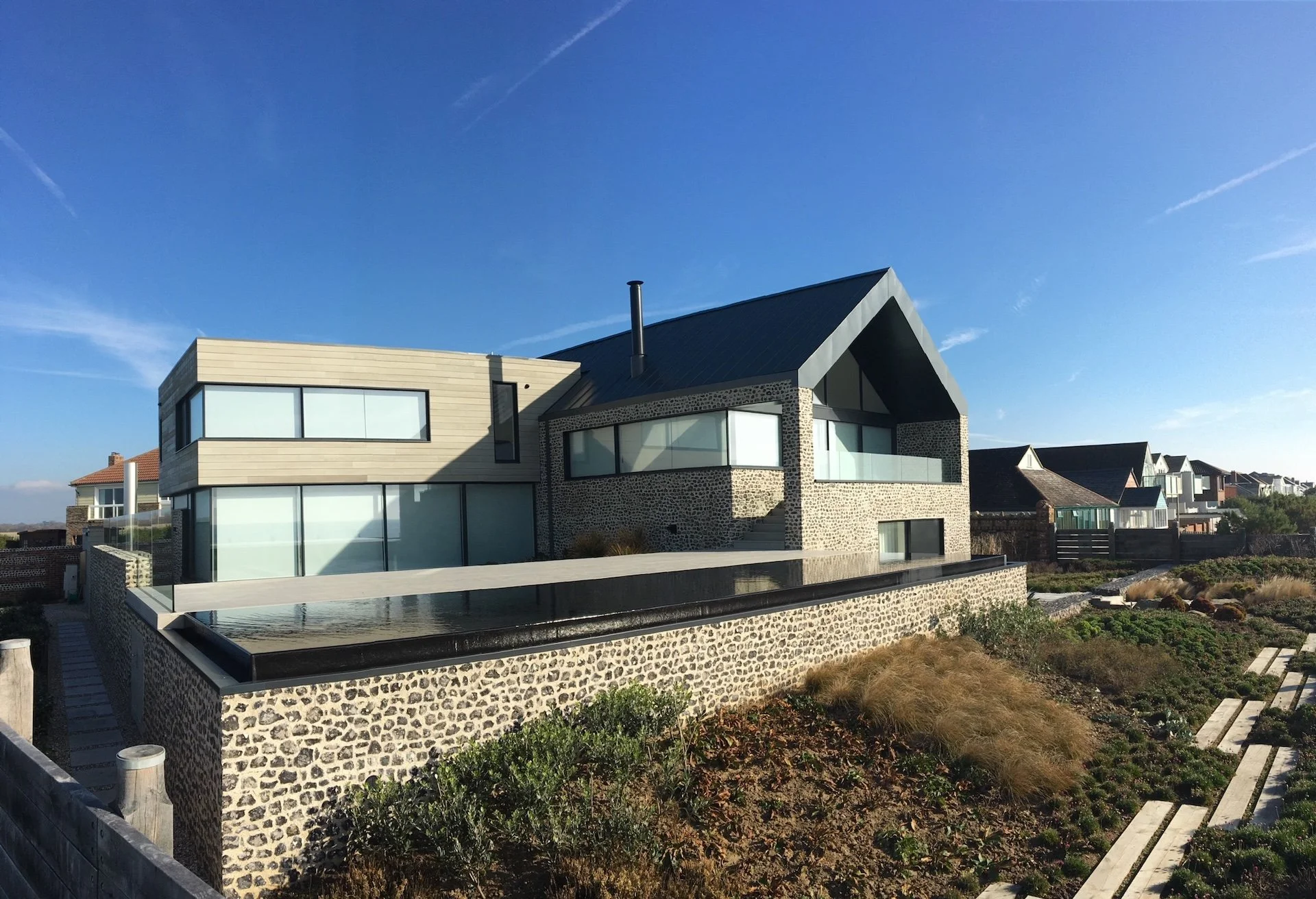 coastal-landscaping-flint-retaining-wall-marine-drive-west-wittering-wscb.jpg