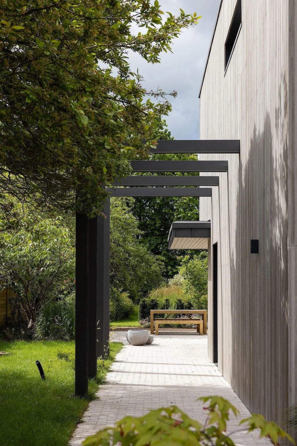 contemporary-new-build-canopy-modern-cladding-west-sussex.jpeg