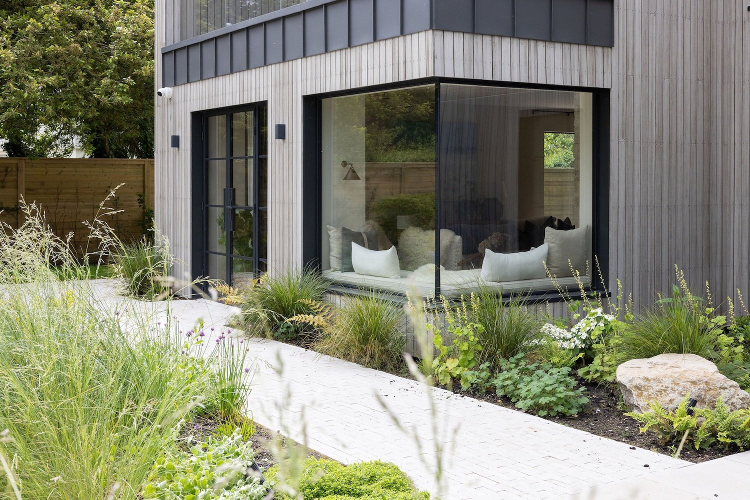 contemporary-new-build-landscape-modern-cladding-west-sussex.jpeg