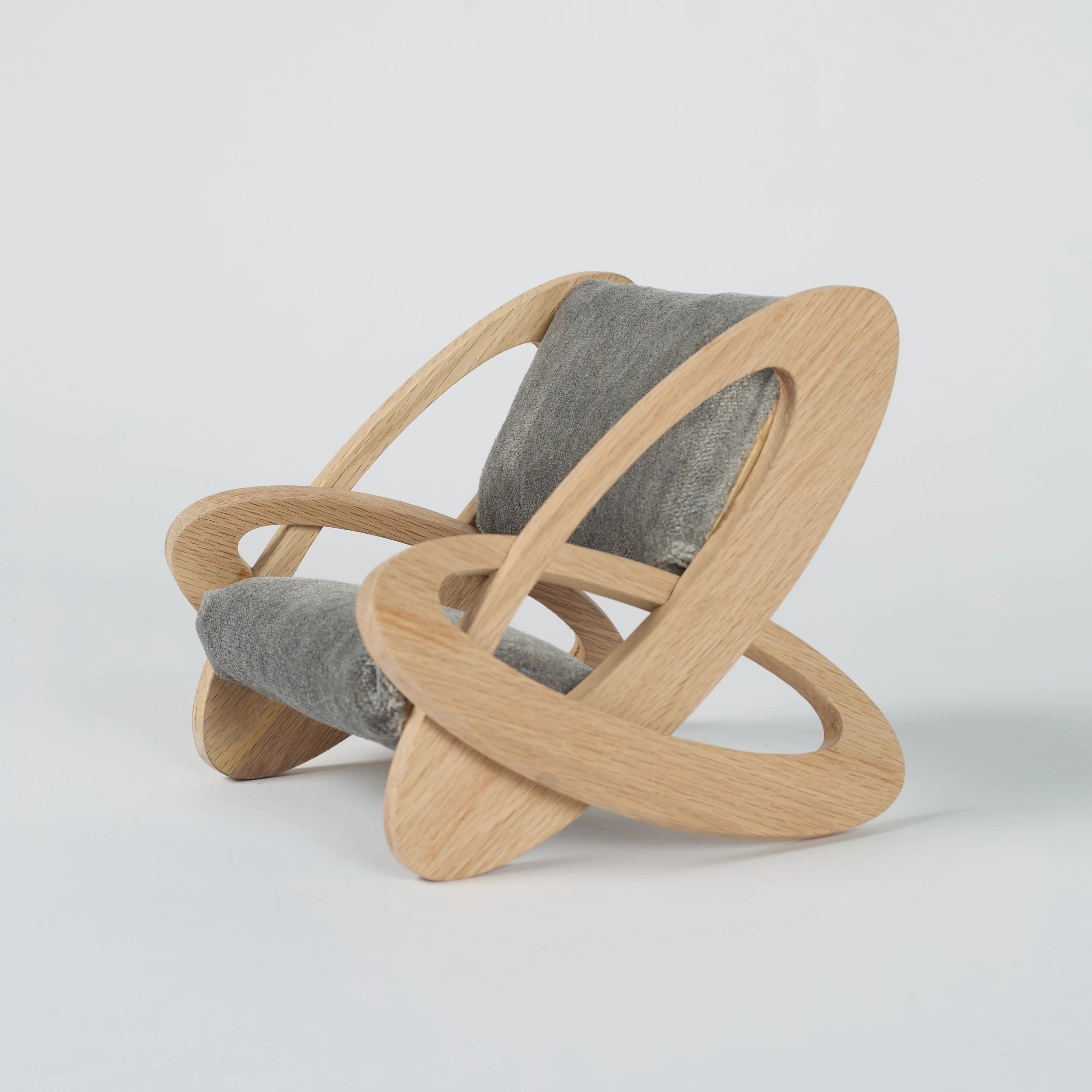 Ring Lounge Chair