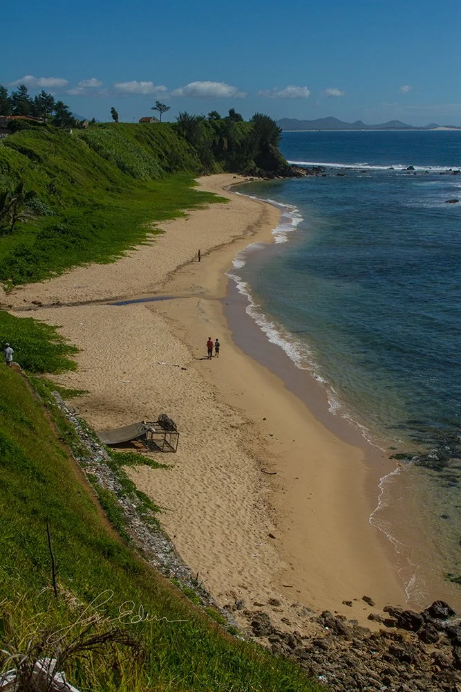 The beach at R de la Corniche, Taolanaro