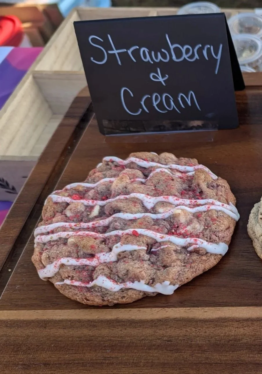 Strawberry & Cream Cookie