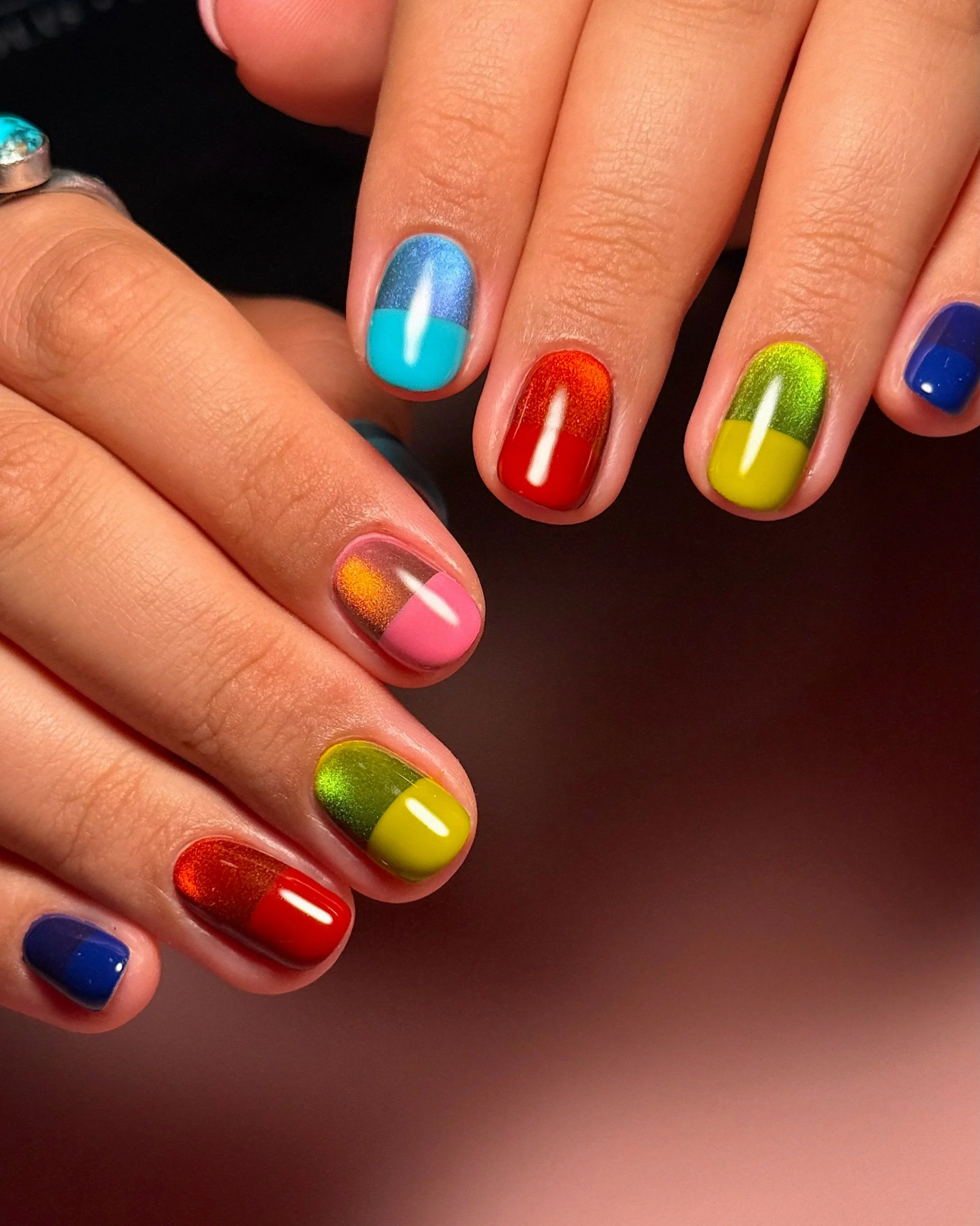 💊 colorful cateye pill nails 💊 
mag gels used: @___cleto___  color mag 4-8
.
Structured Gel Manicure
Tier 2 Nail Art
.
#pillnails #colorfulnails #cateyenails #cateyenailart #cleto