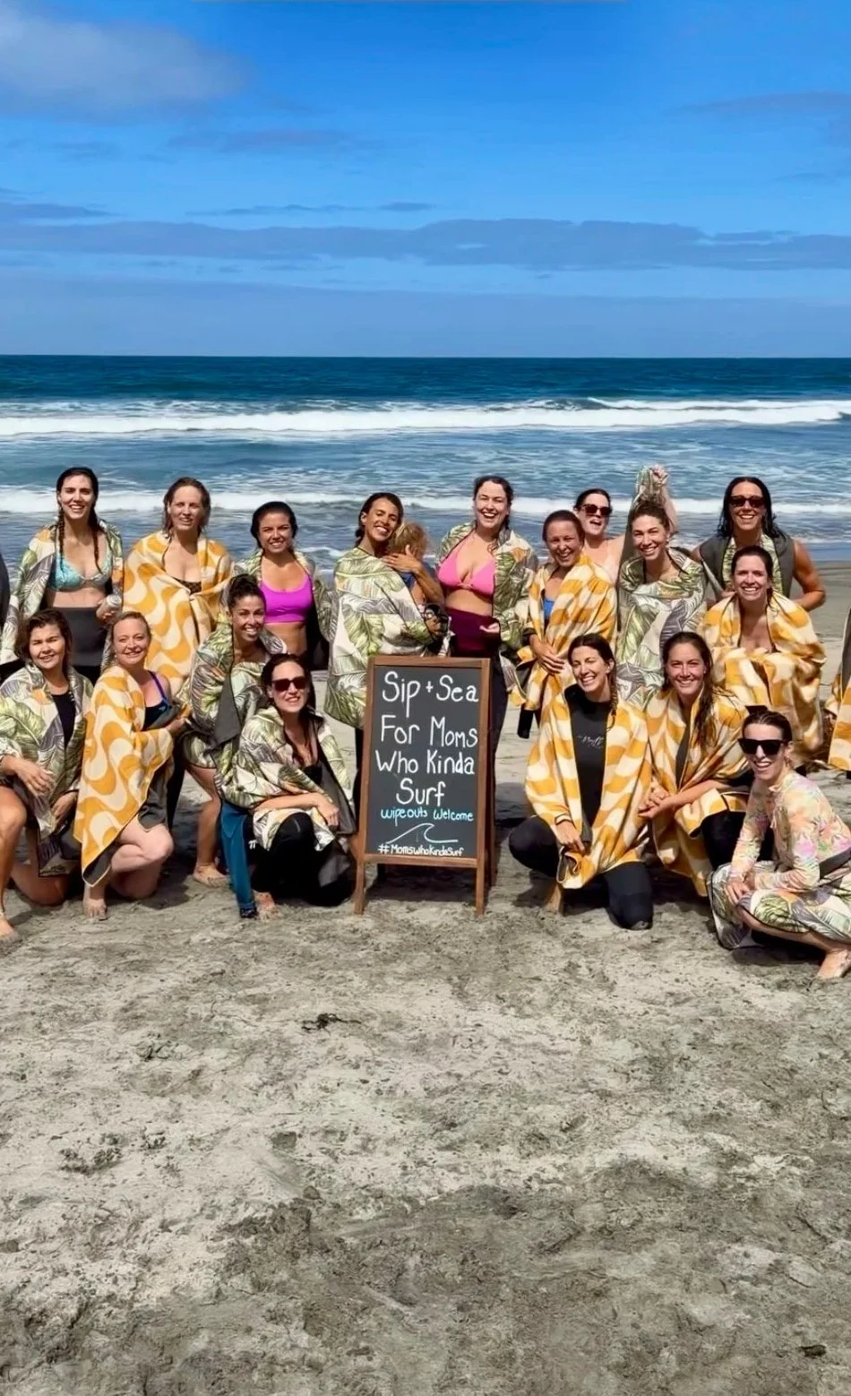 Moms Who Kinda Surf 