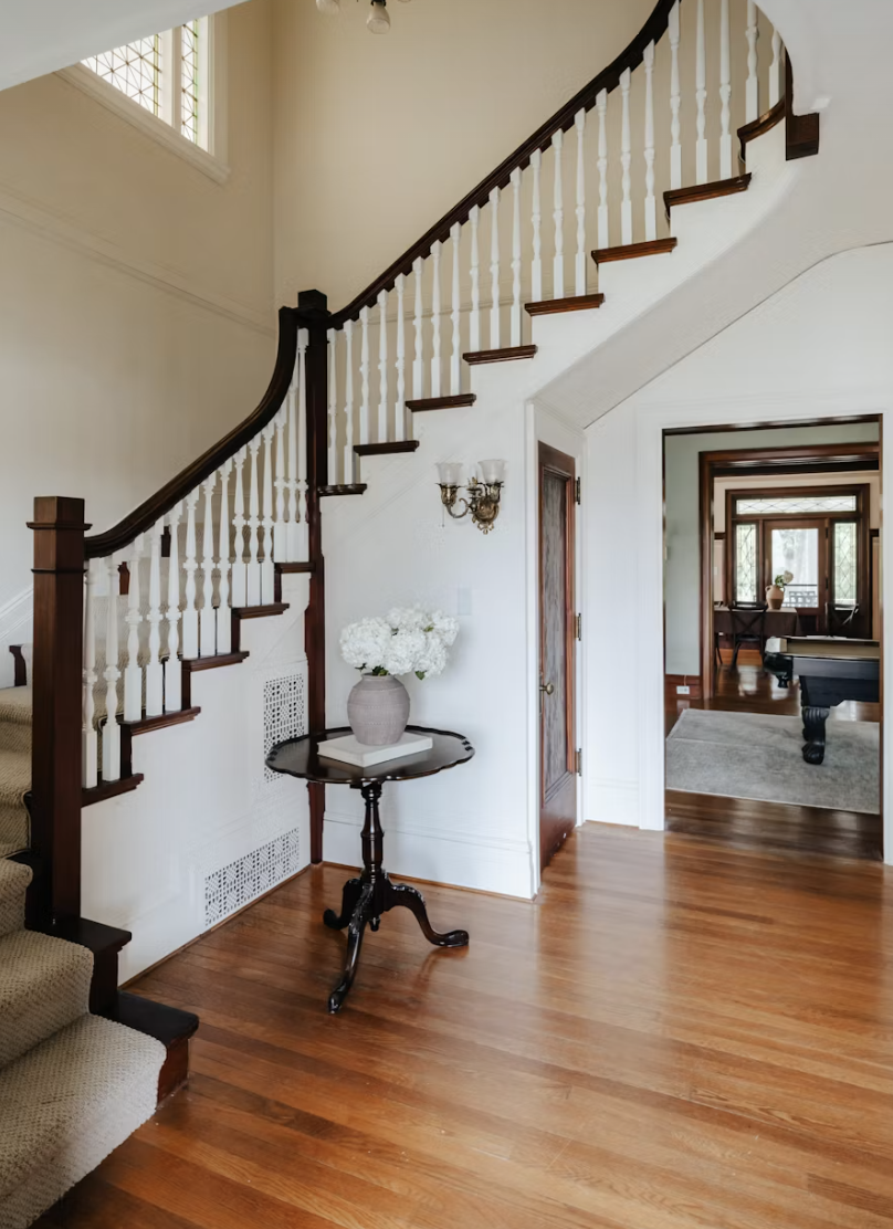 Signs Your Parent’s Home Isn’t Safe Anymore