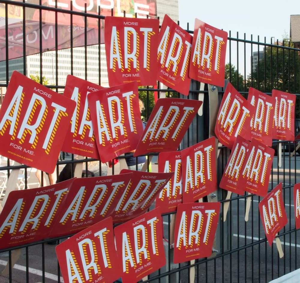 'Fans' of more art