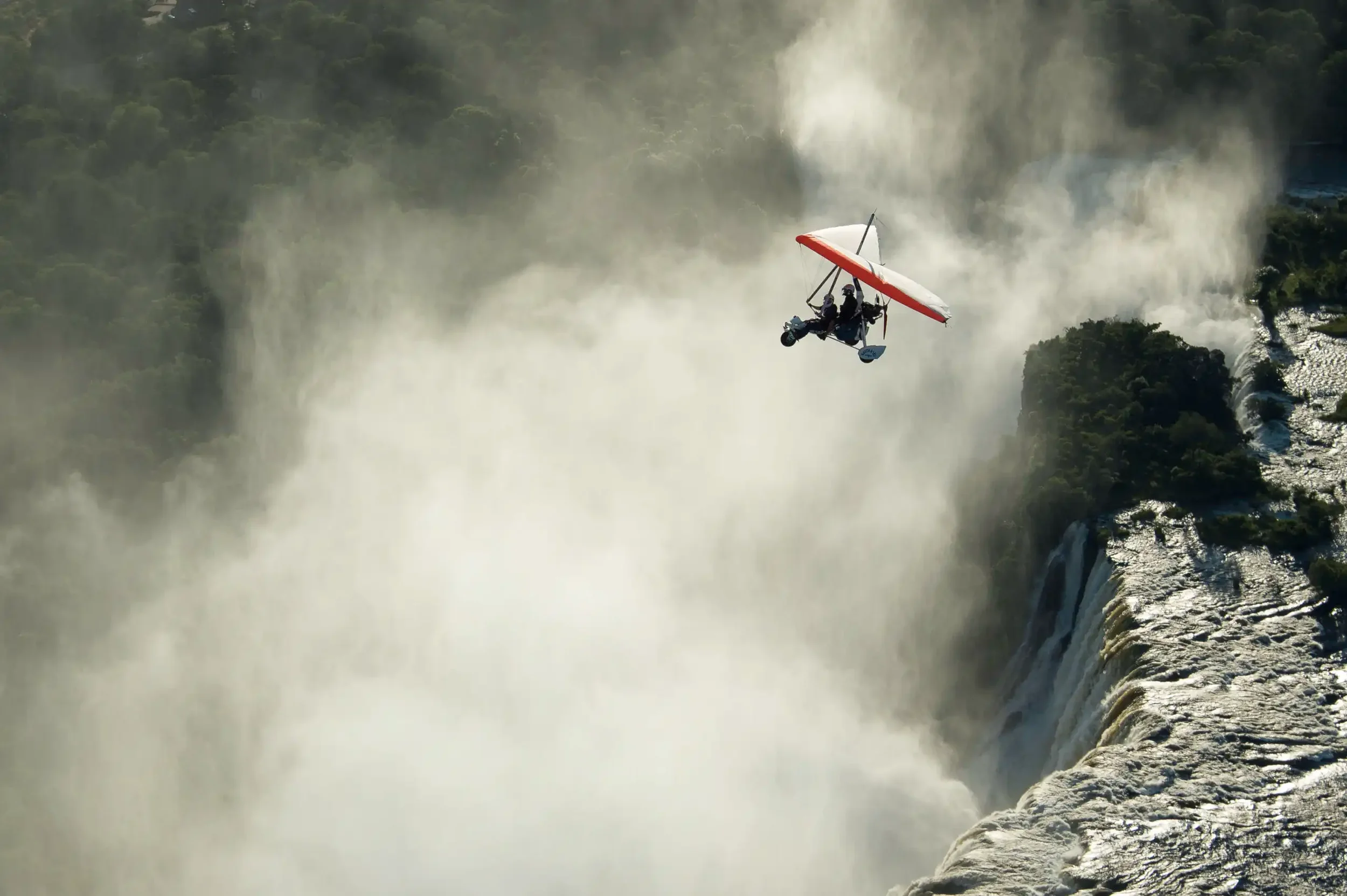 victoria-falls-microlight-flight-african-safari-experience.webp
