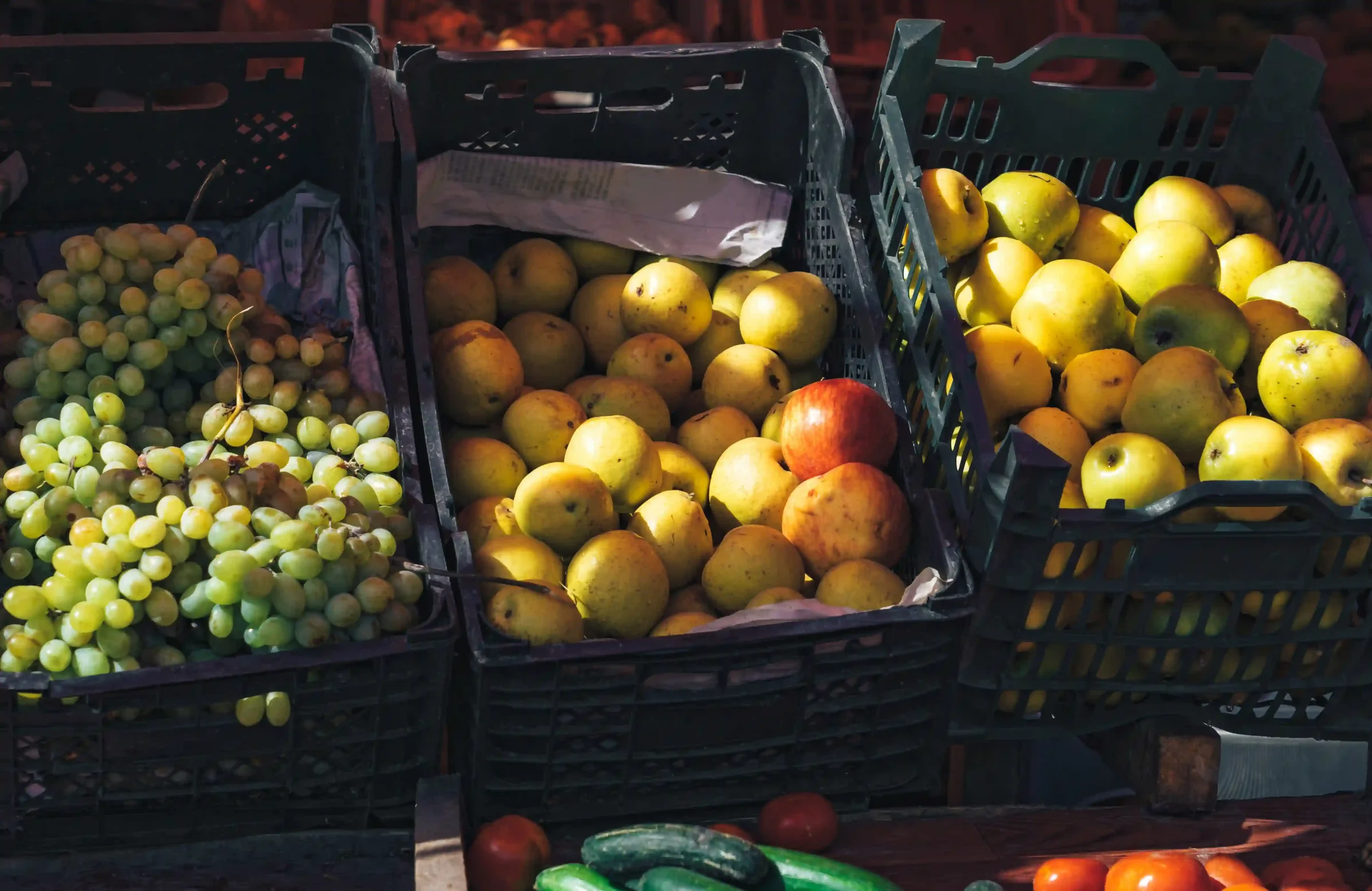 market-day-livingstone-zambia-african-safari-experience.webp