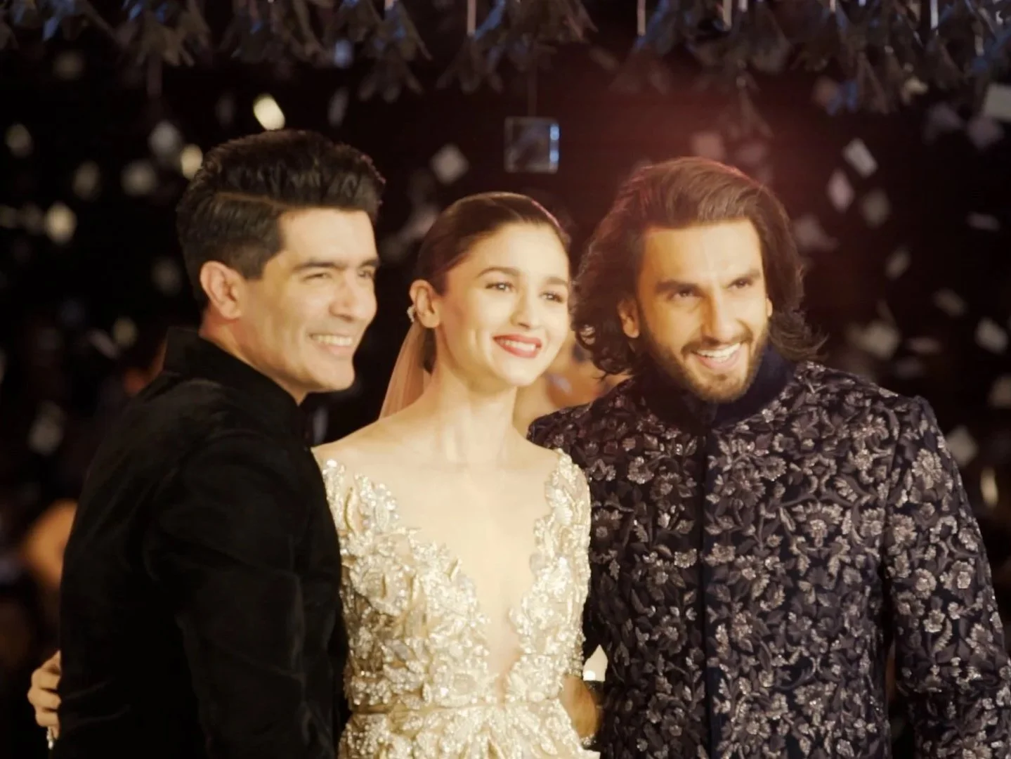 Manish Malhotra : Indian Couture Week 2017