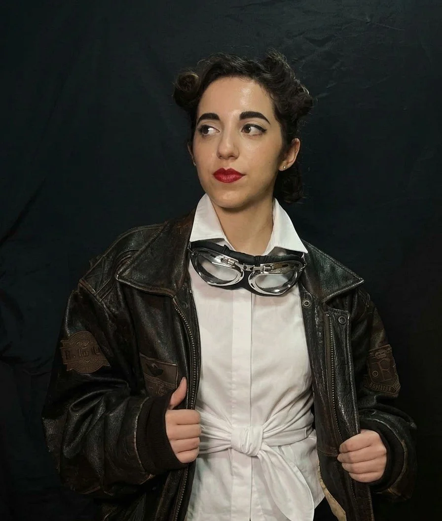 AdrianaPIloto.jpg