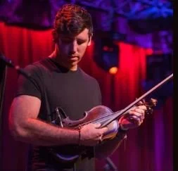 Fiddler Nyke Van Wyk