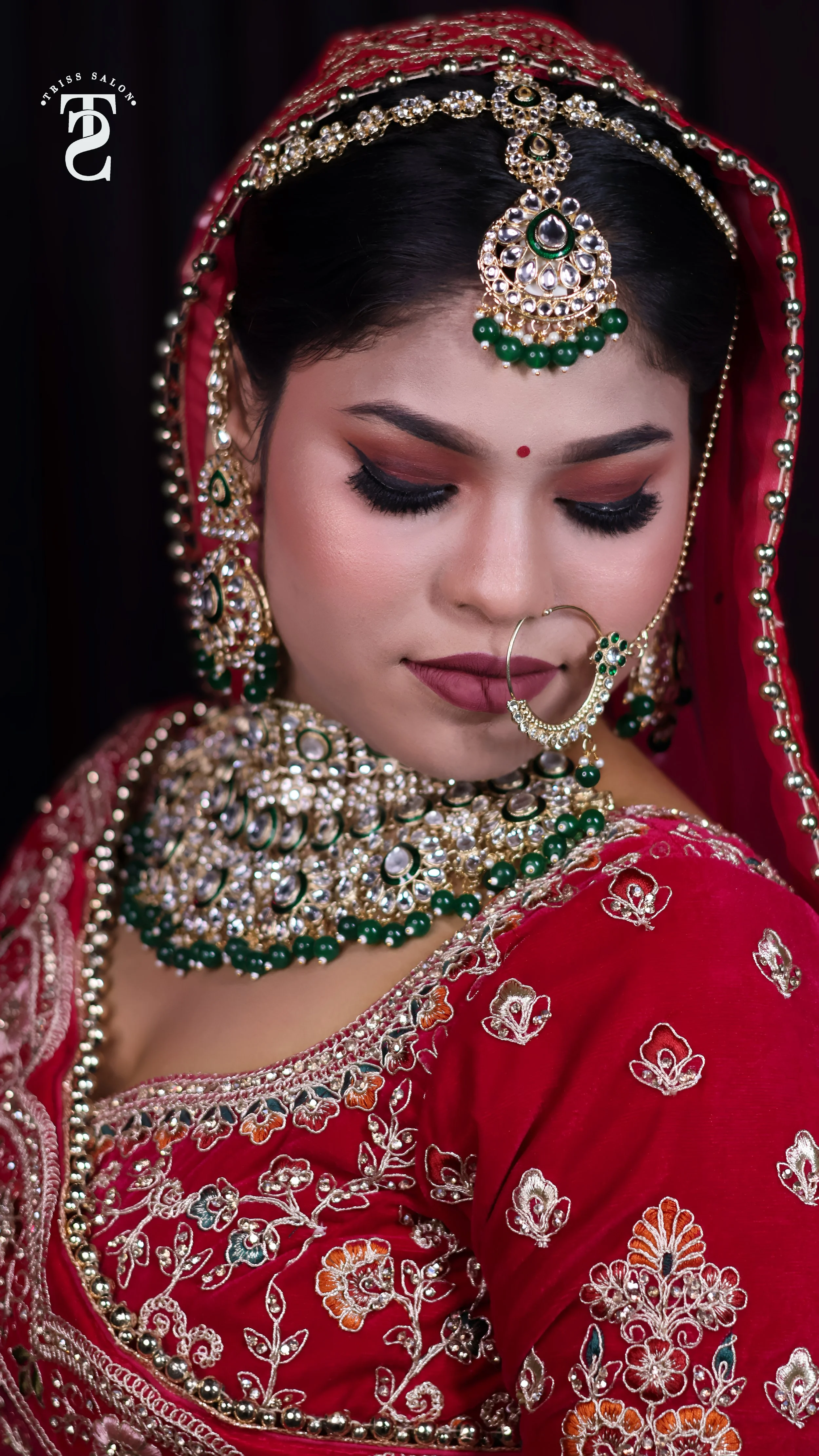 Copy of Whatsapp Makeup Posts-04 (1).jpg