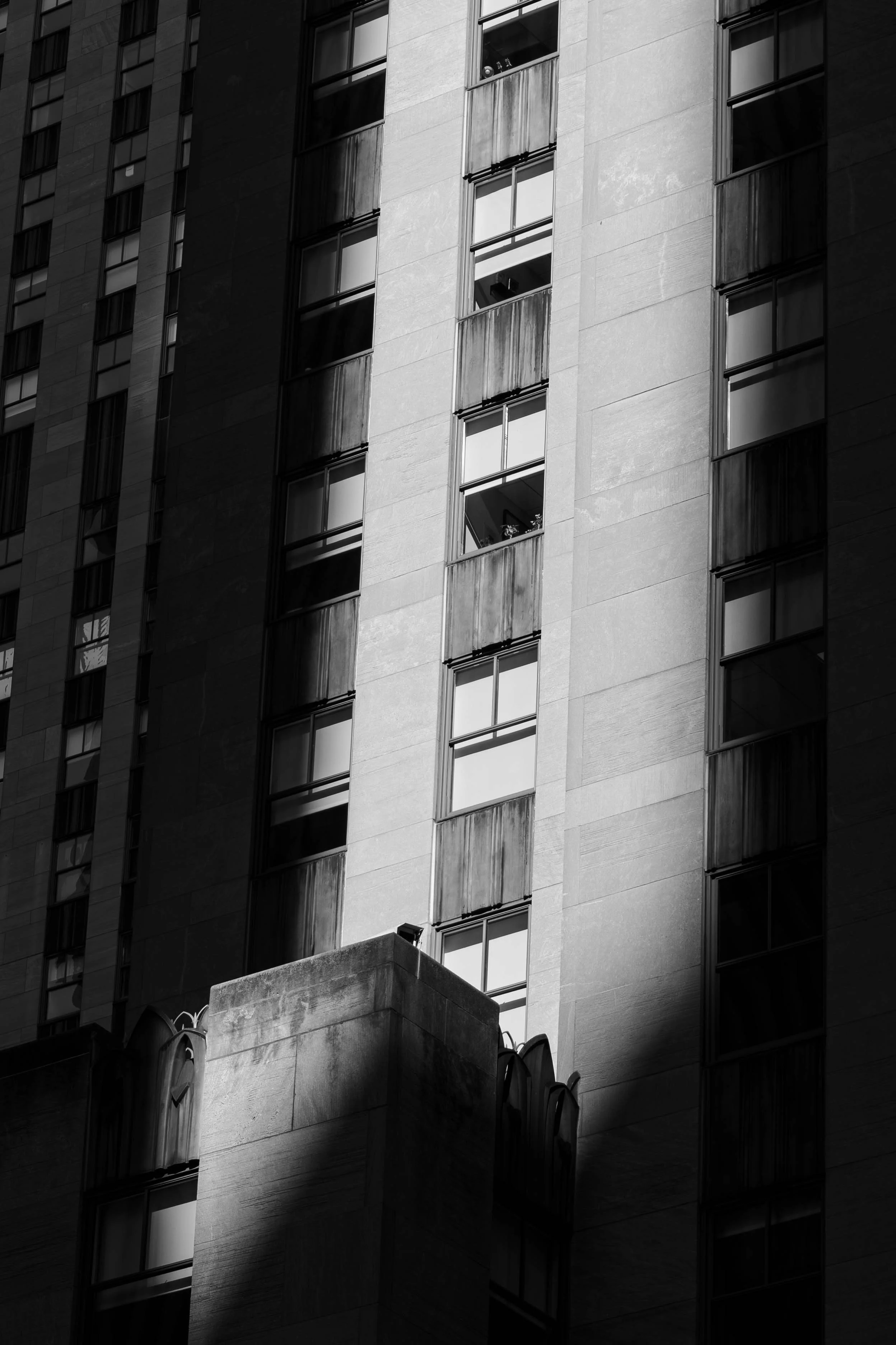 A B&W shot of a cool light effect on a building in NYC.