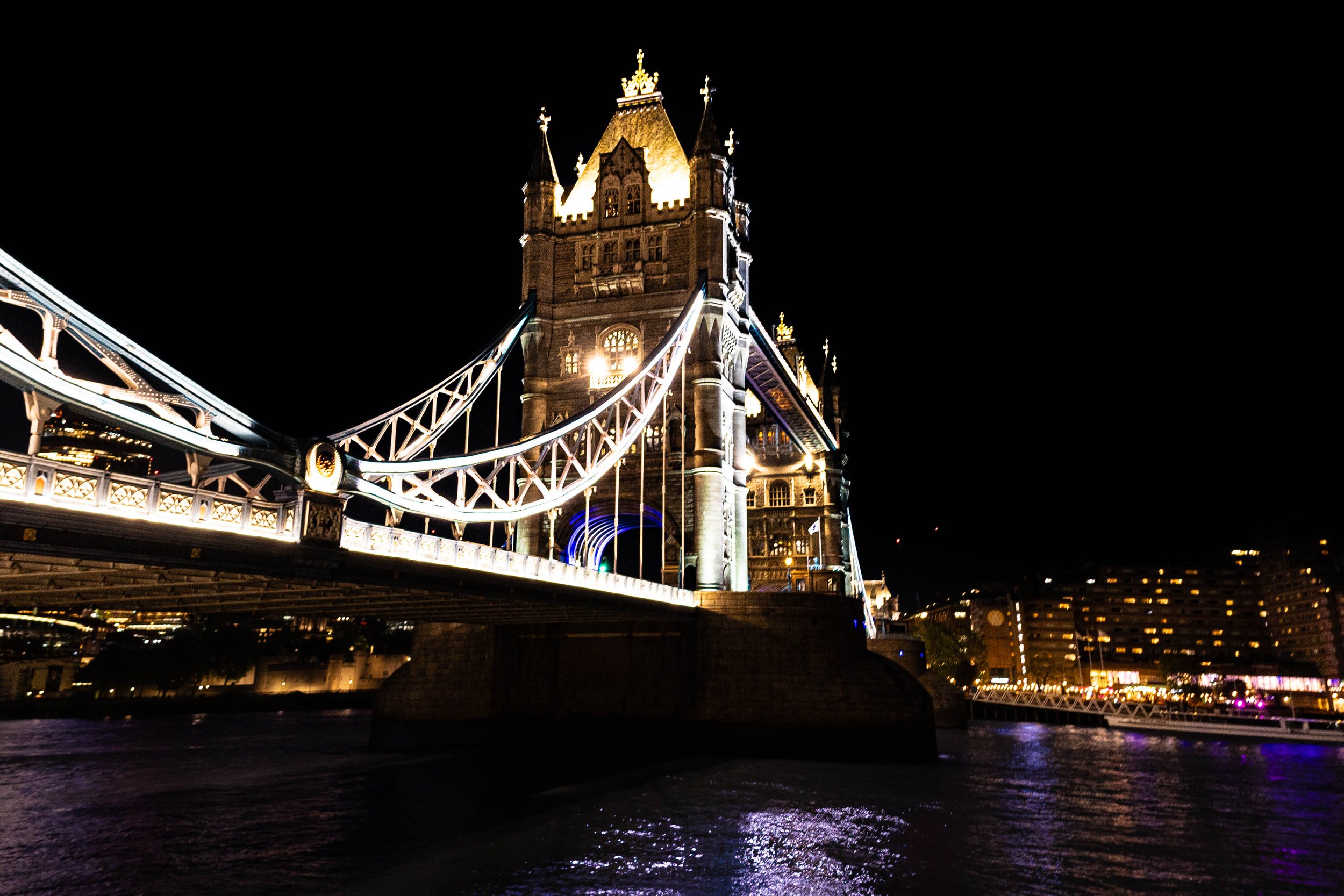 tower bridge nightime.jpg