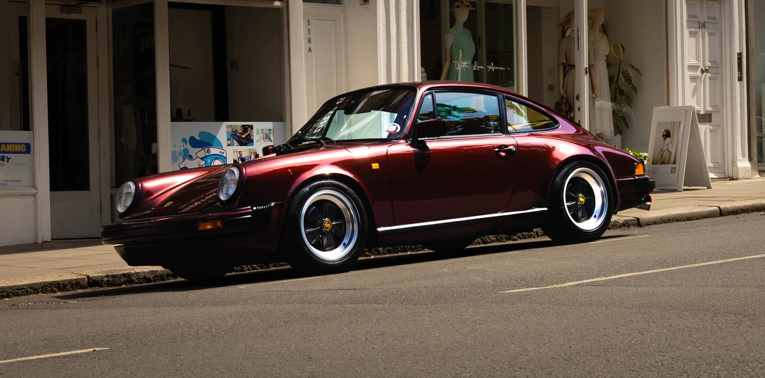 nottin hill porsche.jpg