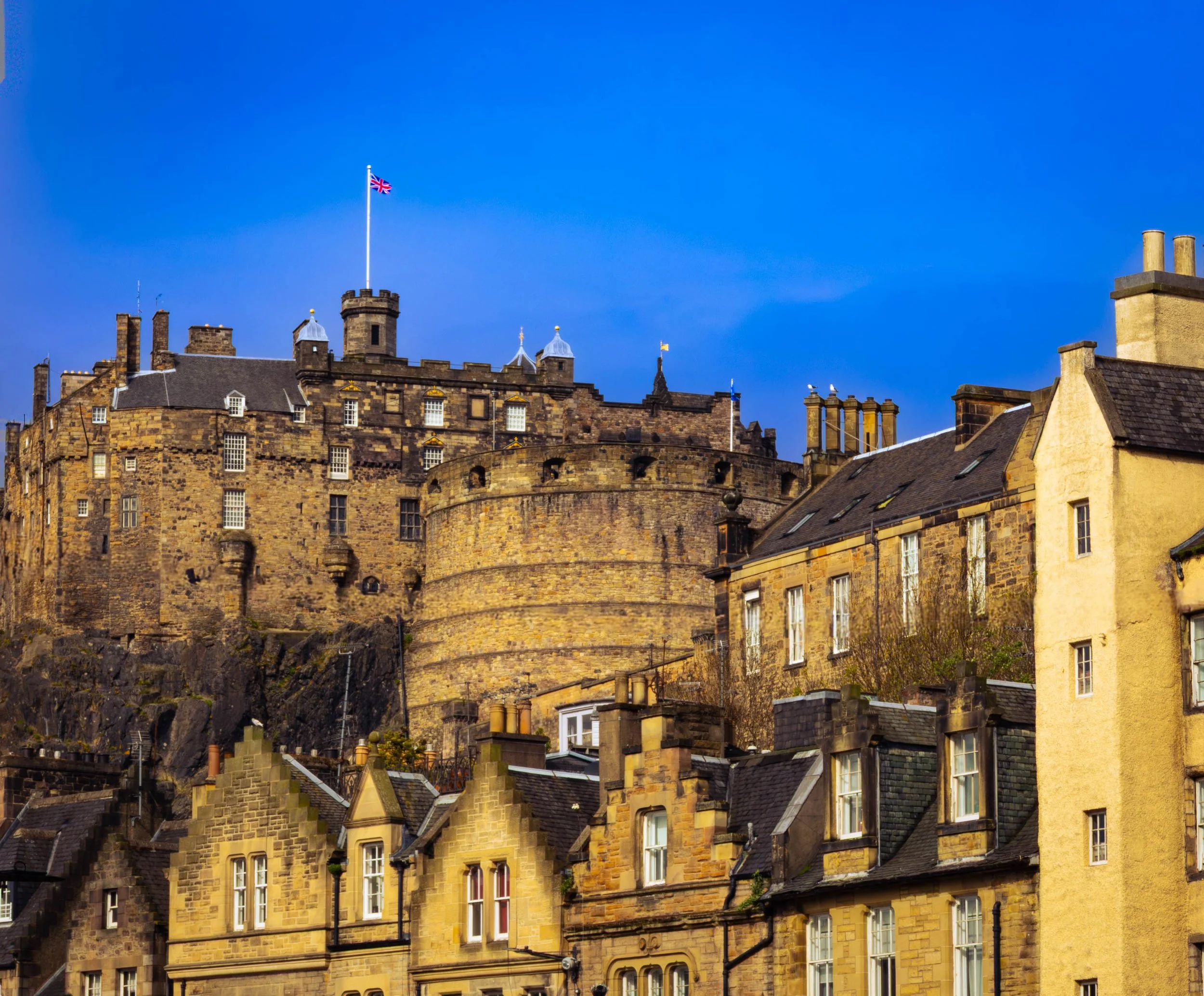 castle from grass market.jpg