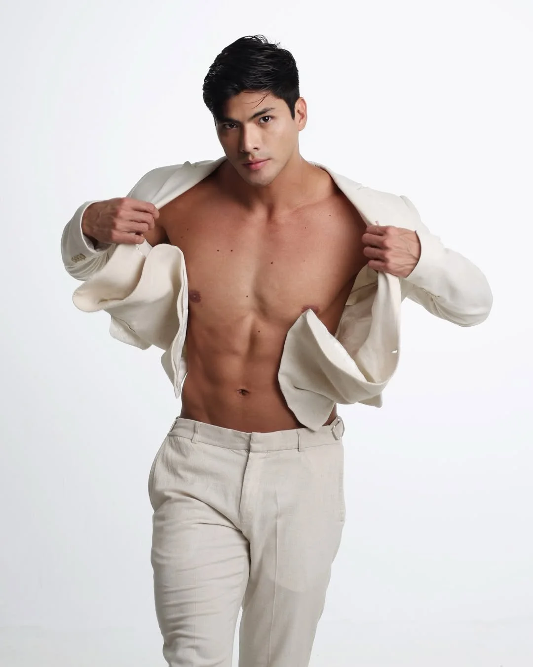 A marca pessoal de um Mister Brasil: Eduardo Castillo, Mister Brasil International 2026.