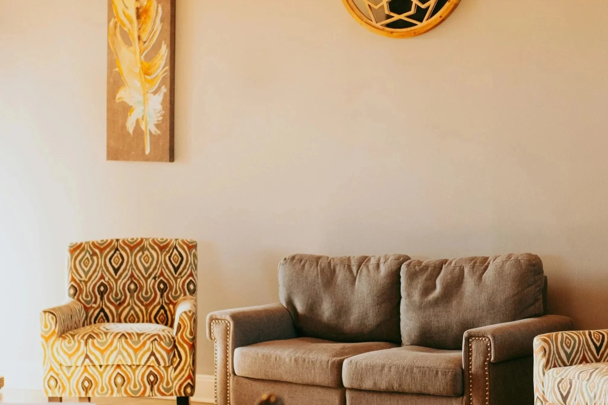 A calm and welcoming therapy room — Morgane Le Cleuyou, counsellor in West Hampstead, Paddington and online.