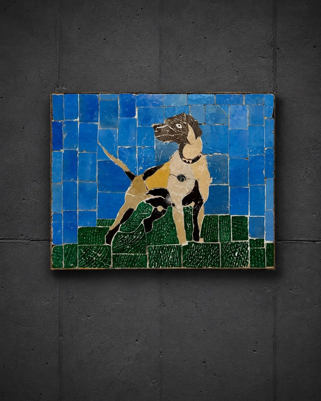 Distinctive mosaic artwork depicting a dog, created by Moroccan artist Redouan. Each of his works is handcrafted as a unique piece, never reproduced. The simplified, expressive rendering of the animal and the bold interplay of colour give the work a 
