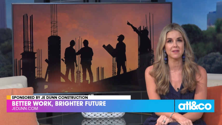 Cara takes us on site to chat about the future and innovations coming to JE Dunn Construction & its workforce! 