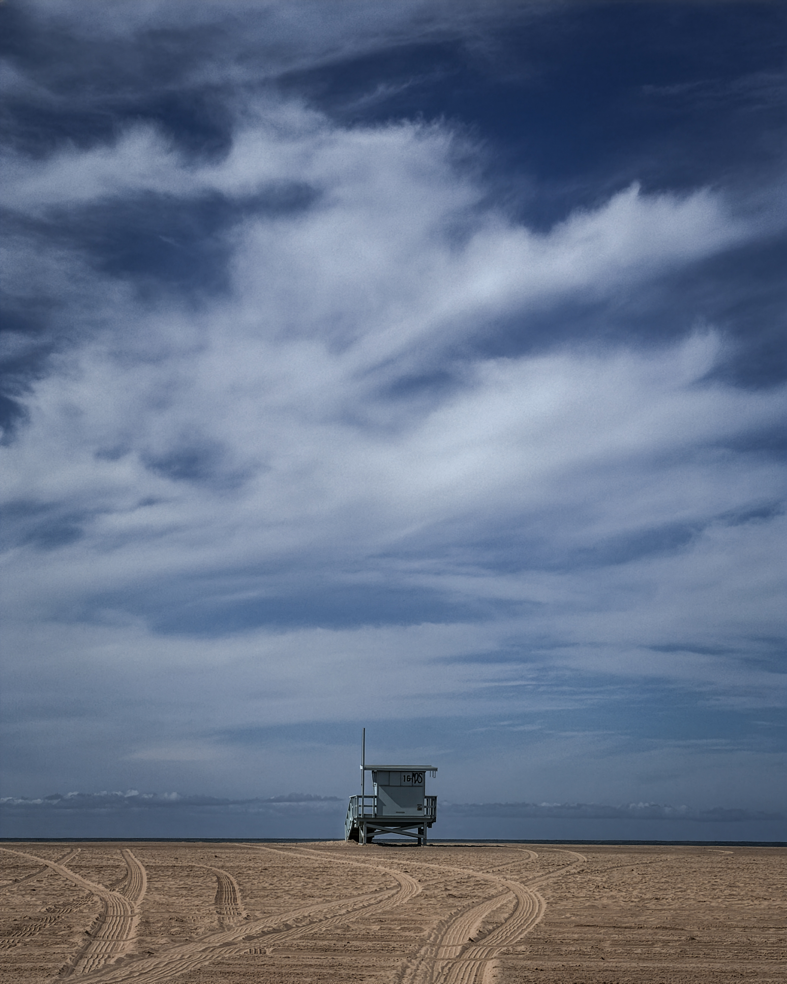 Santa Monica Beach California.png