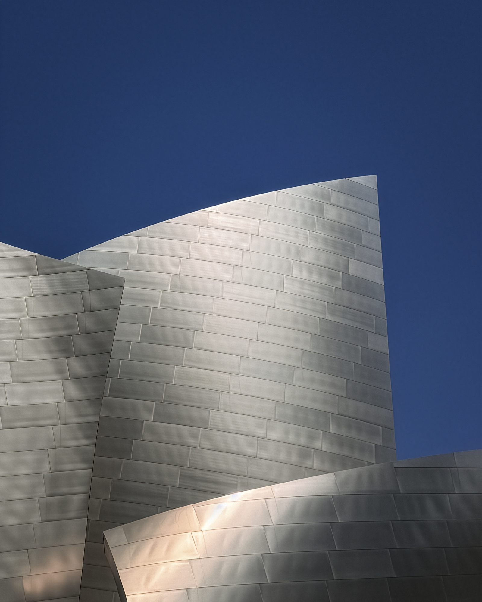 Walt Disney Concert Hall, Los Angeles, California.png